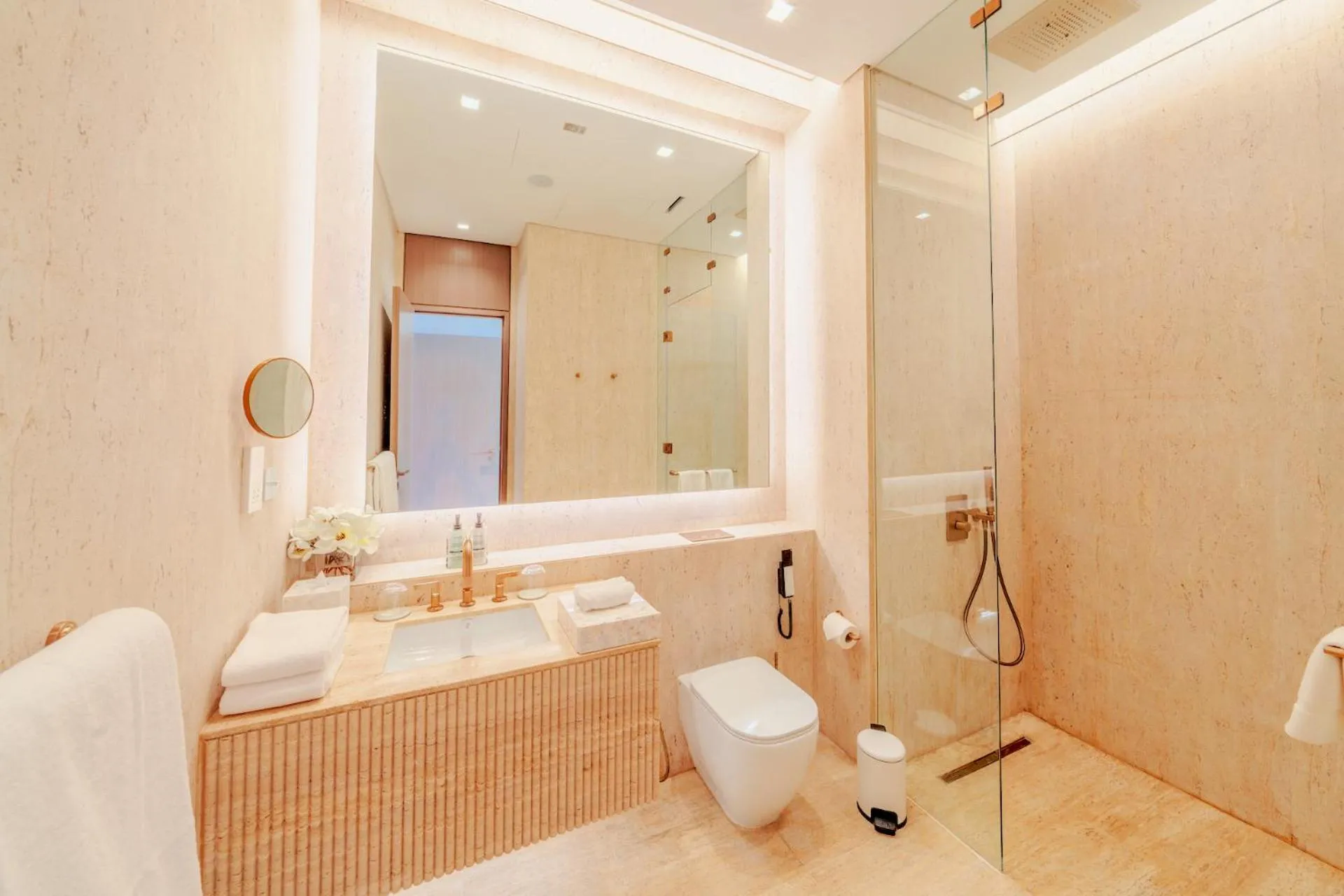 Bathroom in FIVE Luxe