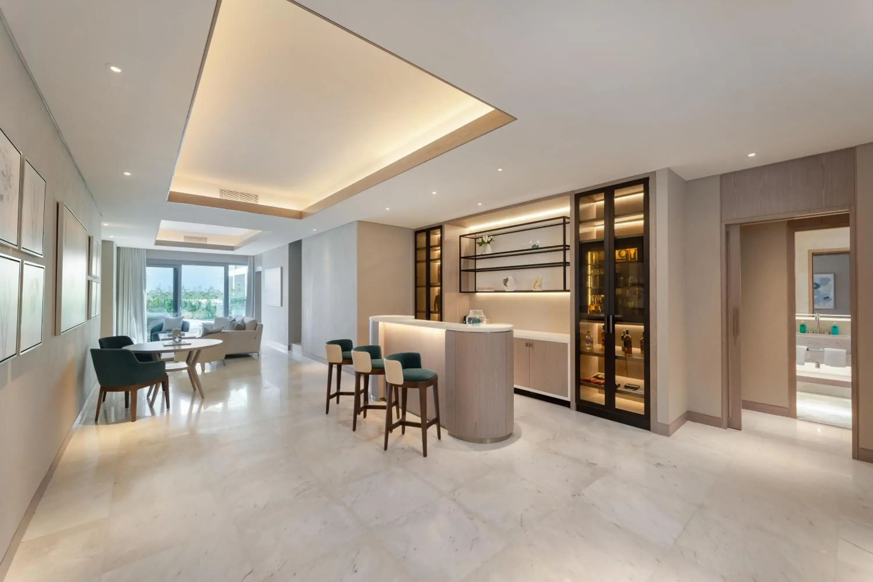 2 BED | Poolside Suite w/Pool in FIVE Luxe 2 BED | Poolside Suite w/Pool in FIVE Luxe