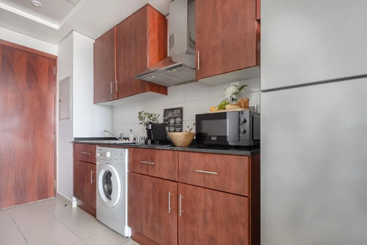 Frank Porter - Lake View Tower