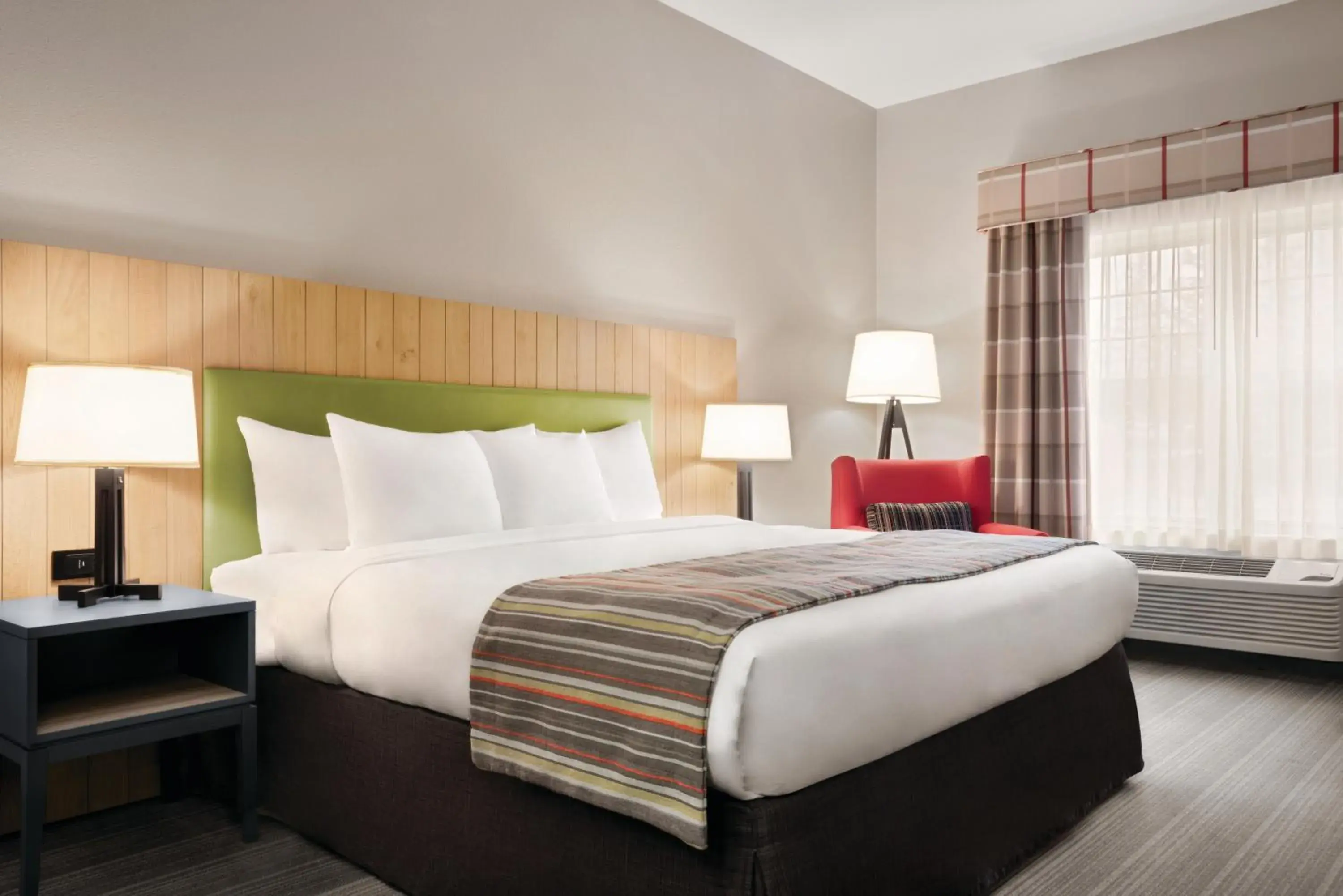 One-Bedroom Queen Suite with Sofa Bed - Disability Access/Non-Smoking in Country Inn & Suites by Radisson, Schaumburg, IL One-Bedroom Queen Suite with Sofa Bed - Disability Access/Non-Smoking in Country Inn & Suites by Radisson, Schaumburg, IL