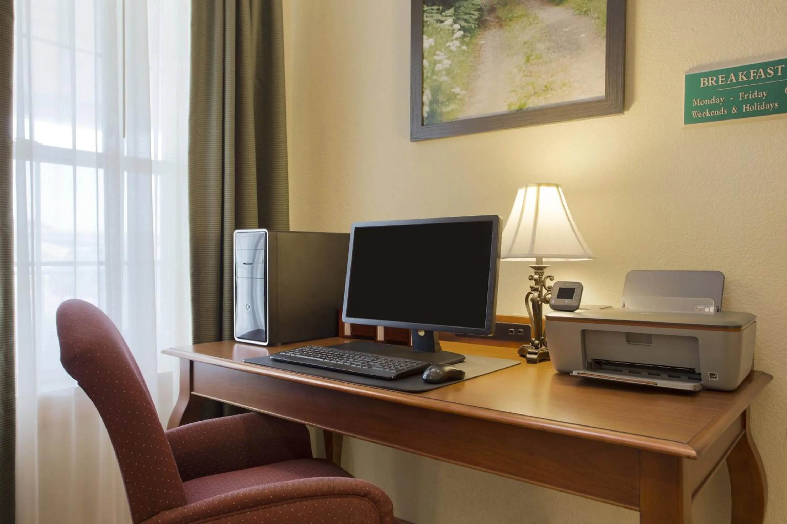 Business facilities in Country Inn & Suites by Radisson, Nevada, MO