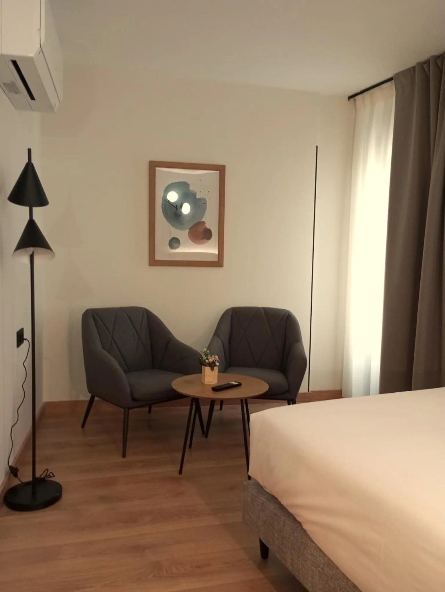 Studio - Disability Access in Colón 27