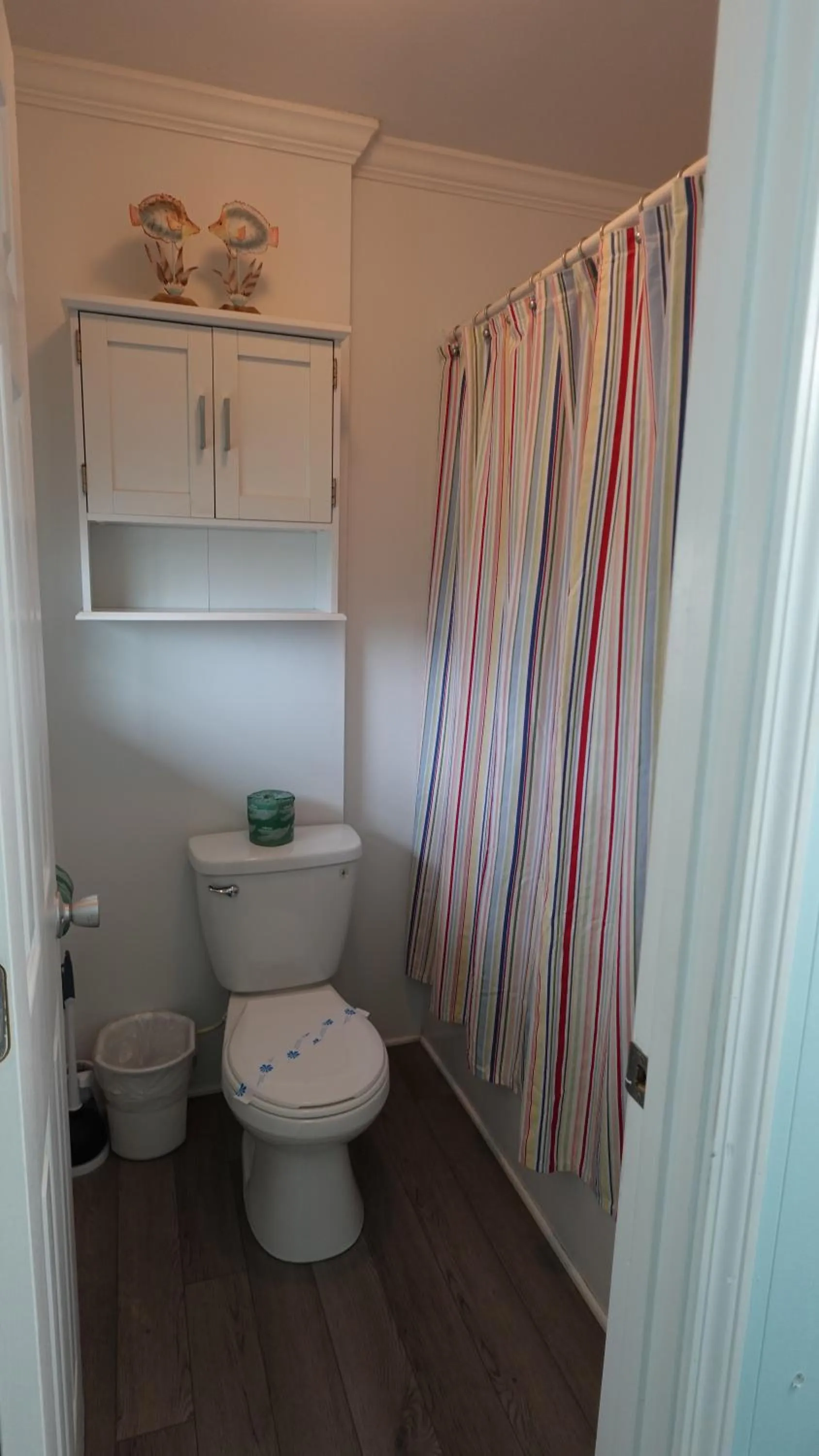 Shower in Sea Vista Motel