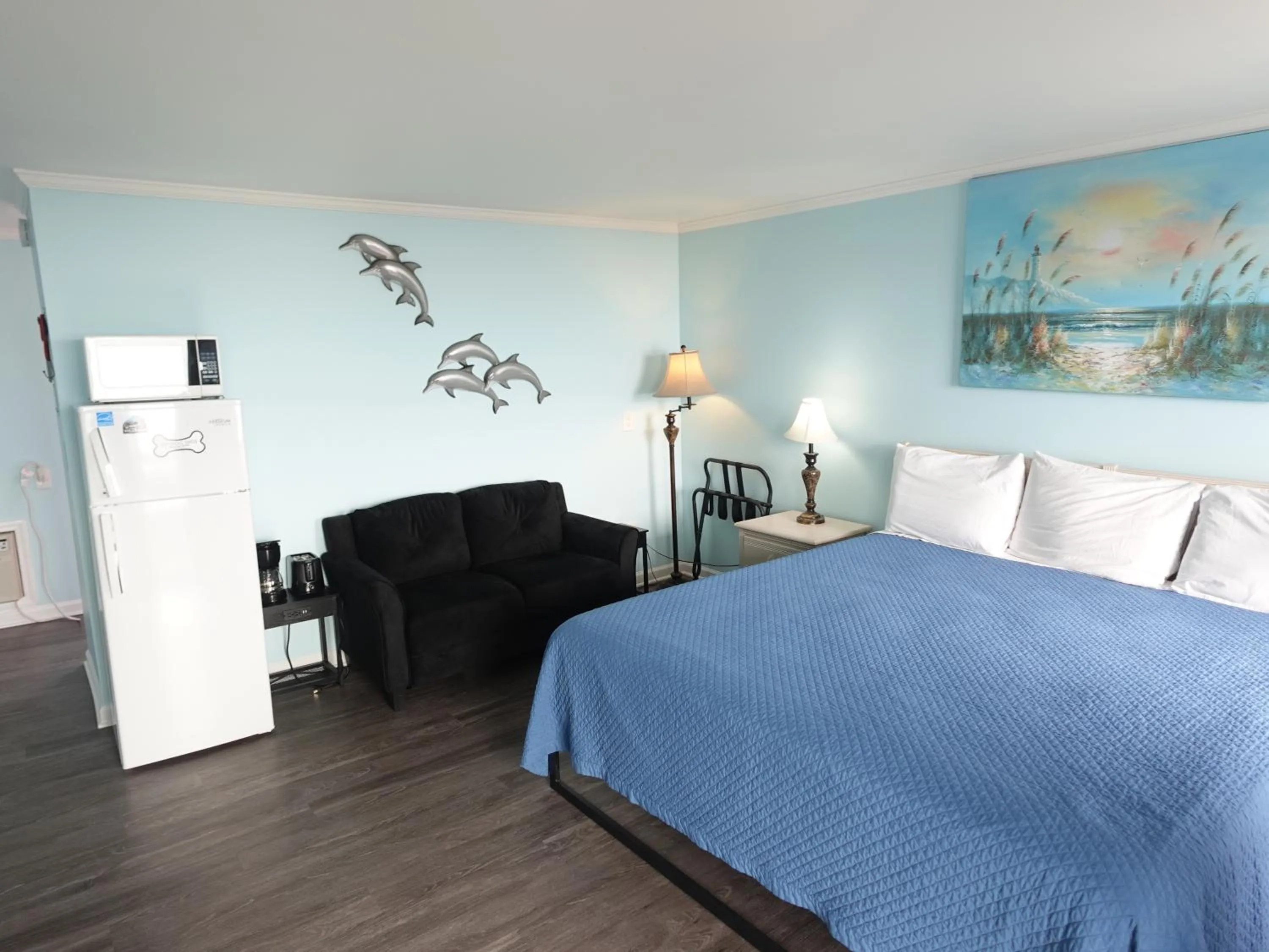 Photo of the whole room, Bed in Sea Vista Motel