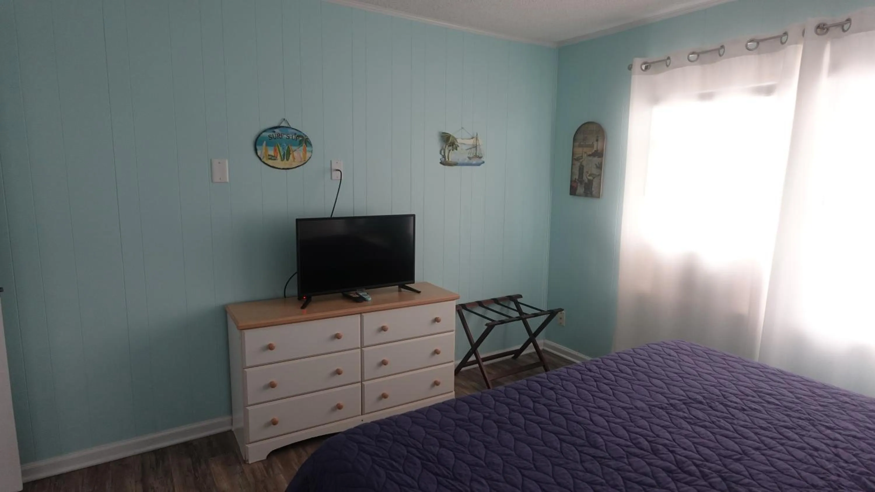 TV and multimedia, Bed in Sea Vista Motel