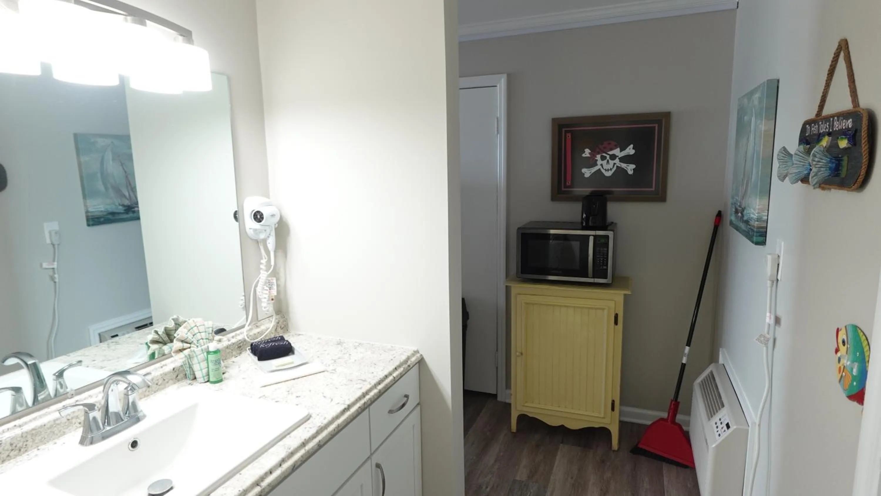 Bathroom in Sea Vista Motel