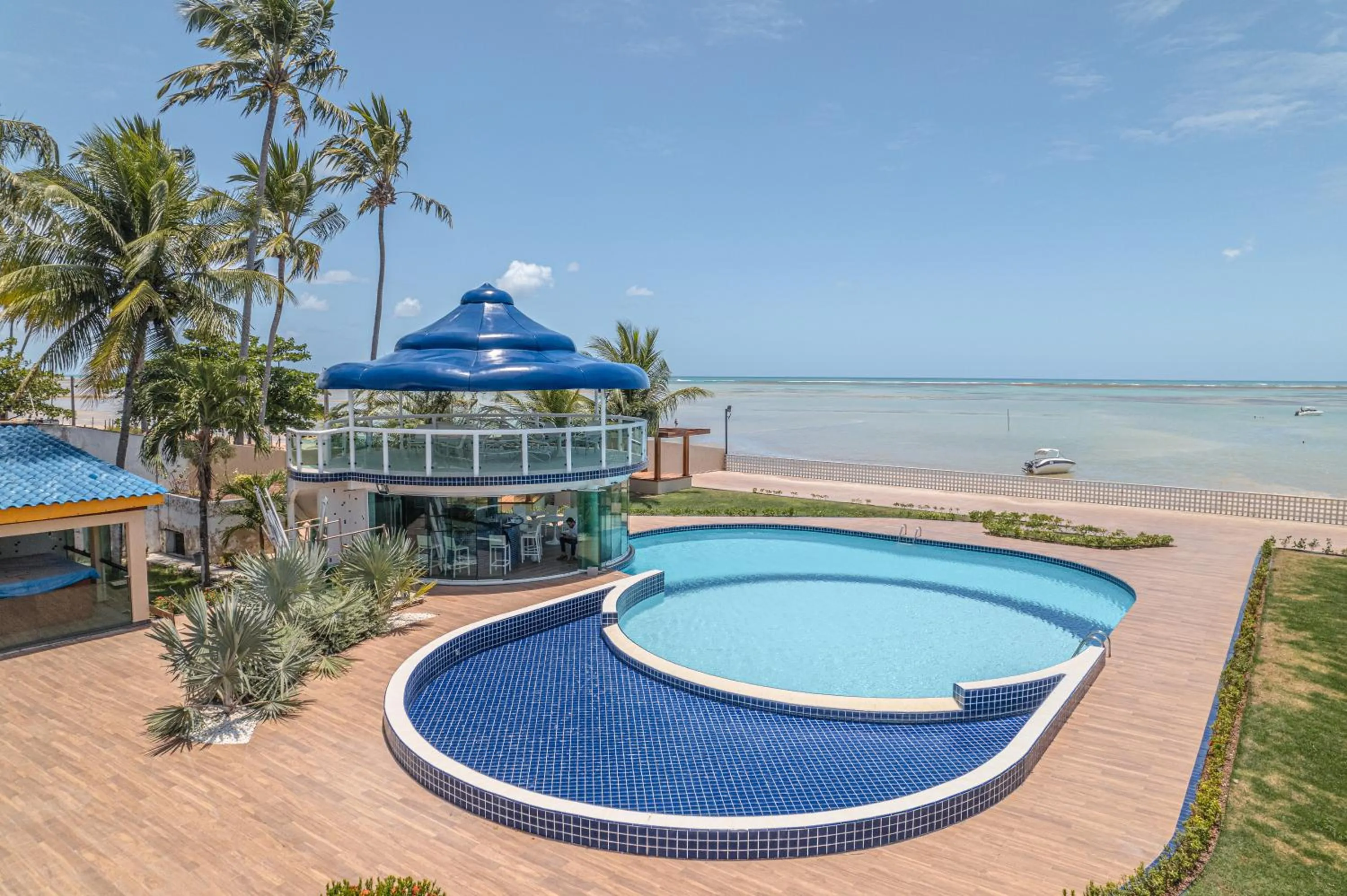 Swimming pool in Pousada Mansão da Costa