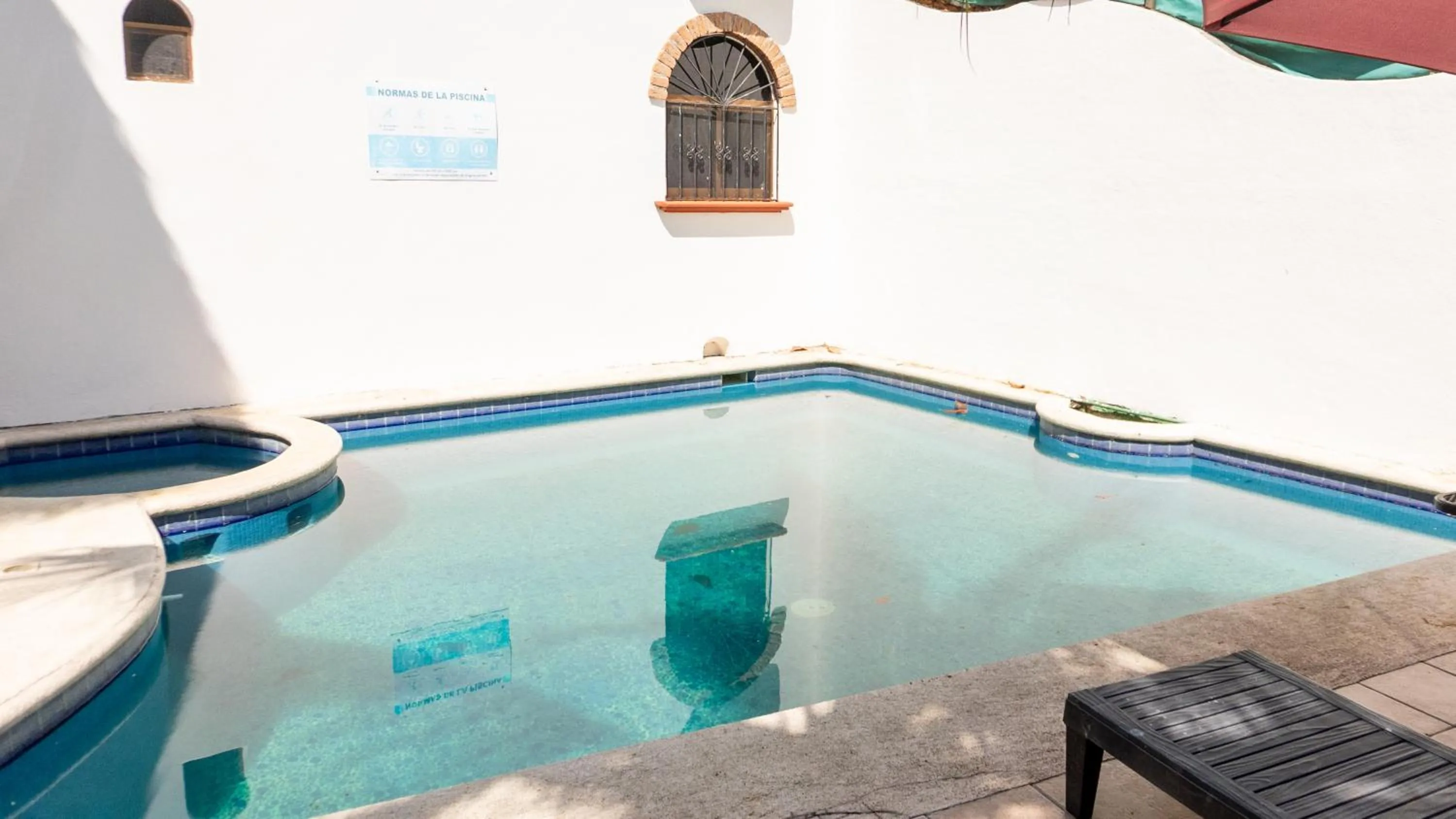 Swimming pool in Esencia Puerto Escondido