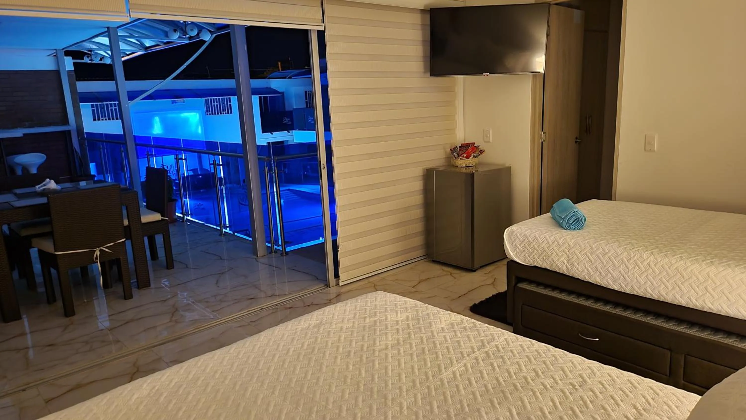 PISCINA SARITA CLUB BOUTIQUE