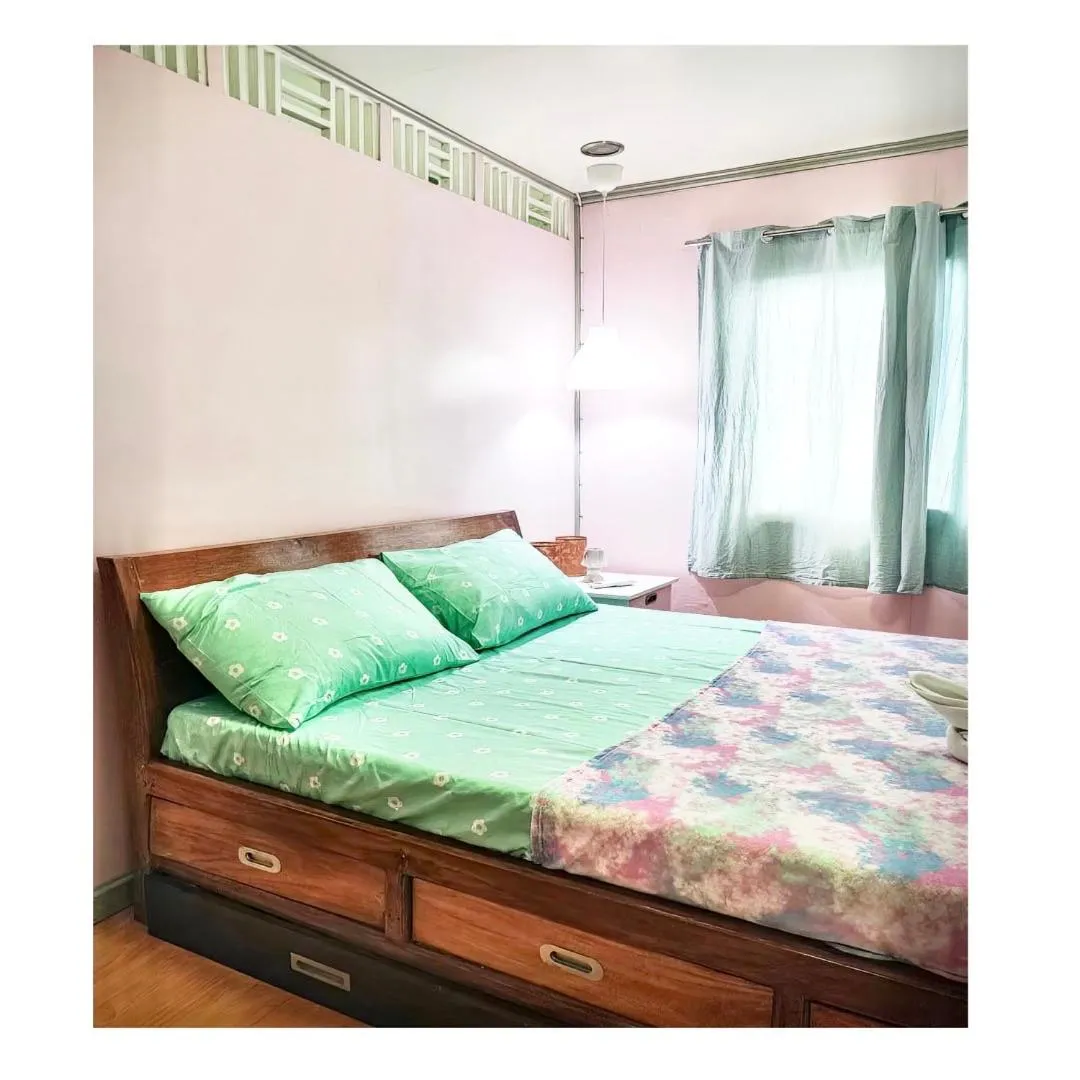 Bed in Fely's transient house