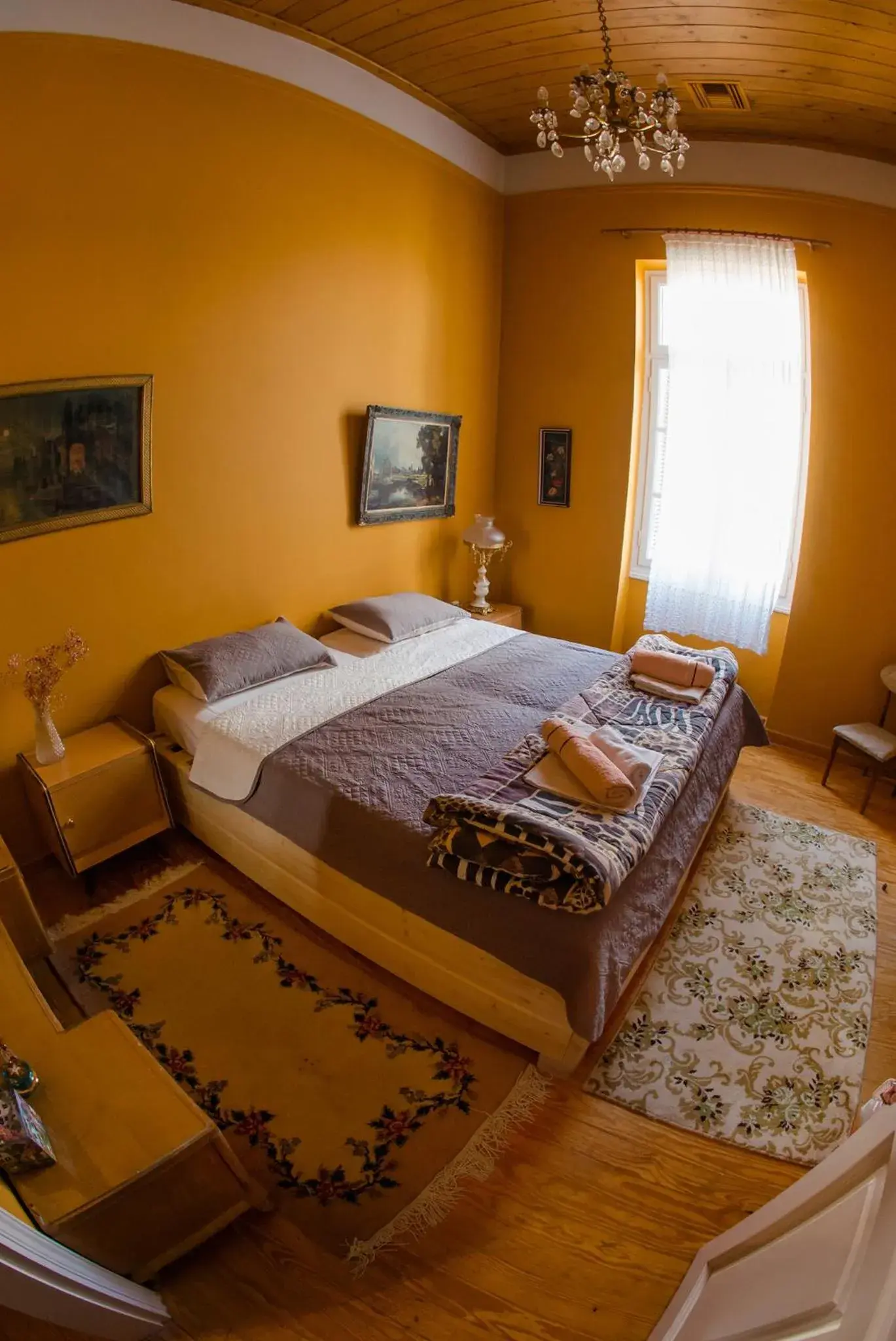Standard Double Room with Shared Bathroom in Athens Quinta Standard Double Room with Shared Bathroom in Athens Quinta