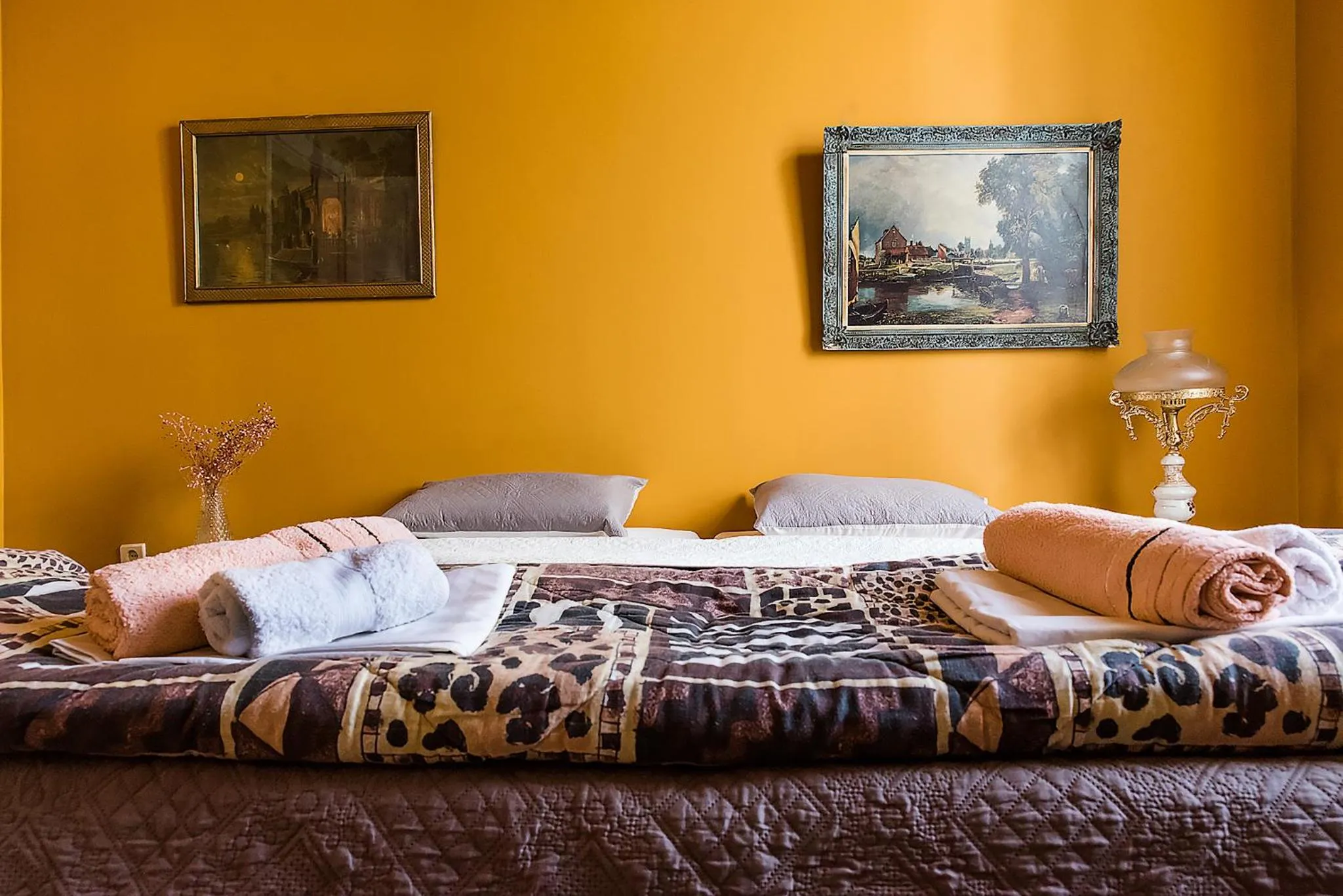 Bed in Athens Quinta