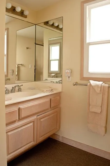 Bathroom in Casa De La Playa