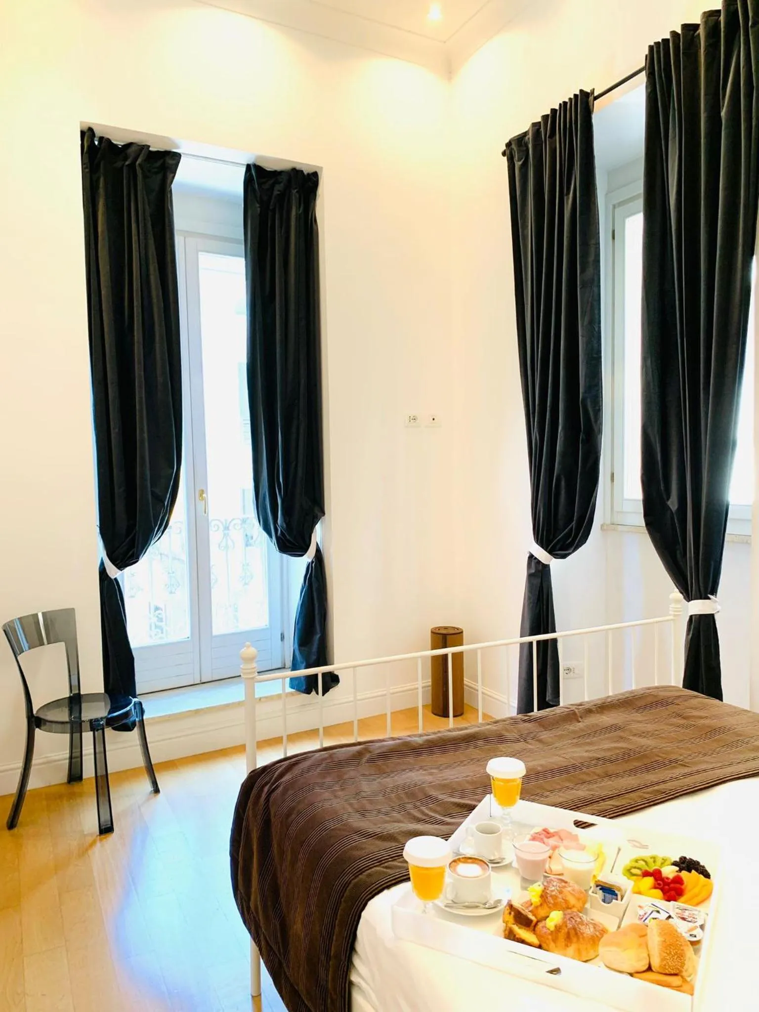 Bed in Via Del Corso Home Roma