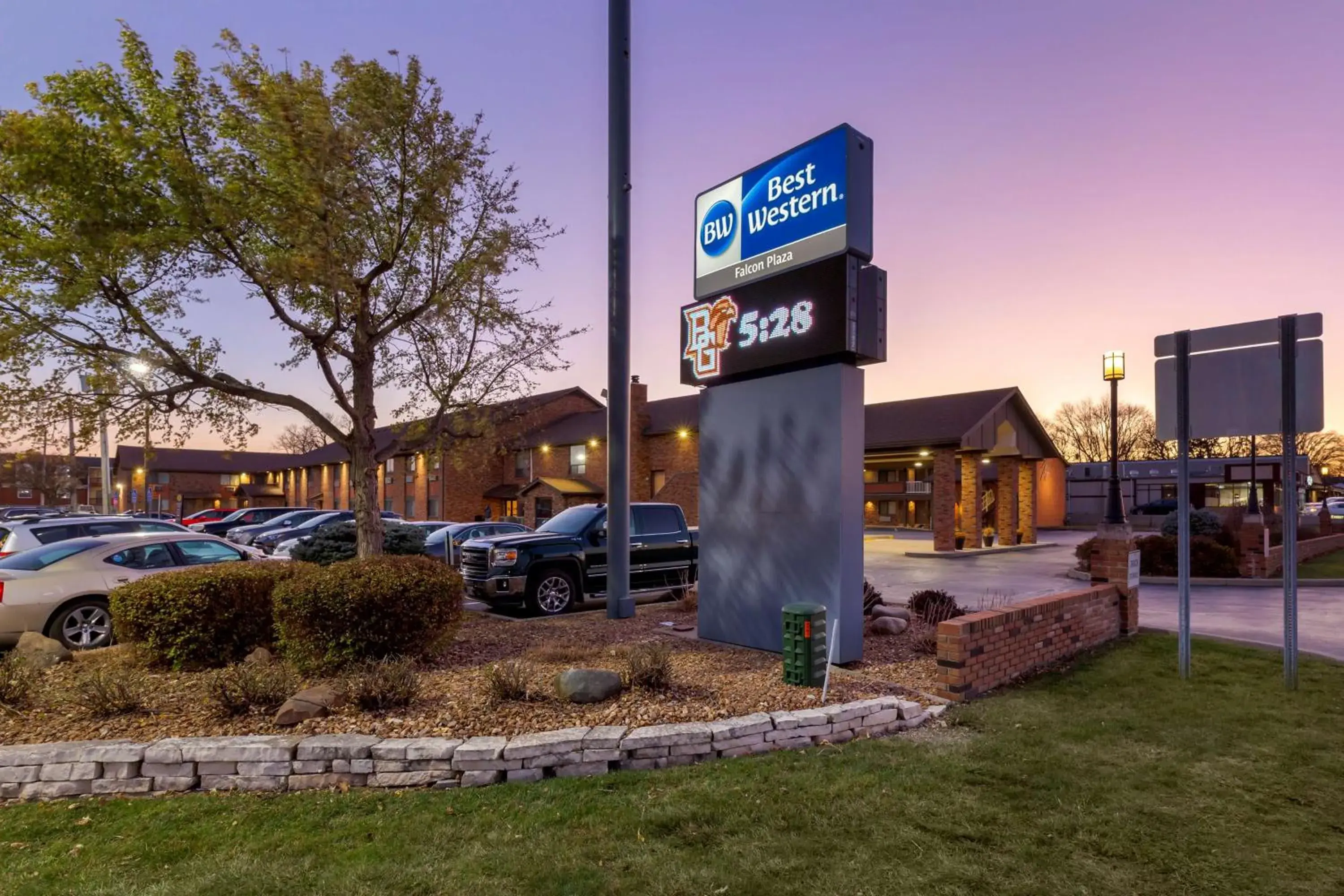 Best Western Falcon Plaza - Bowling Green Best Western Falcon Plaza - Bowling Green