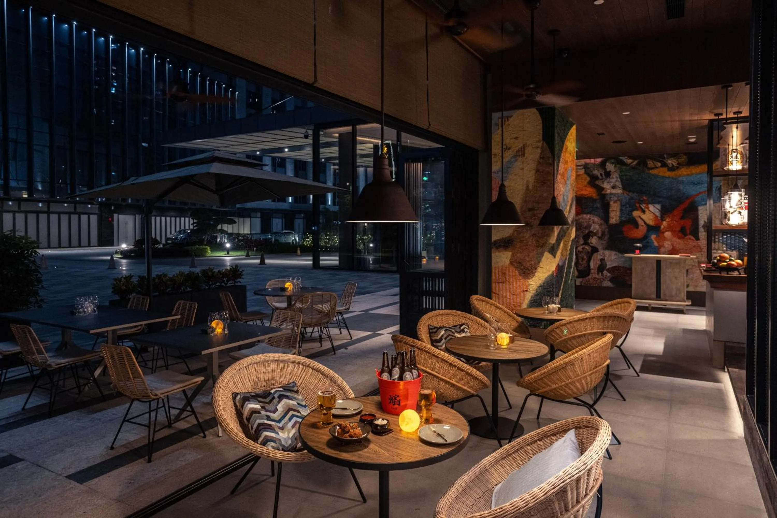 Restaurant/places to eat in New World Guangzhou Hotel