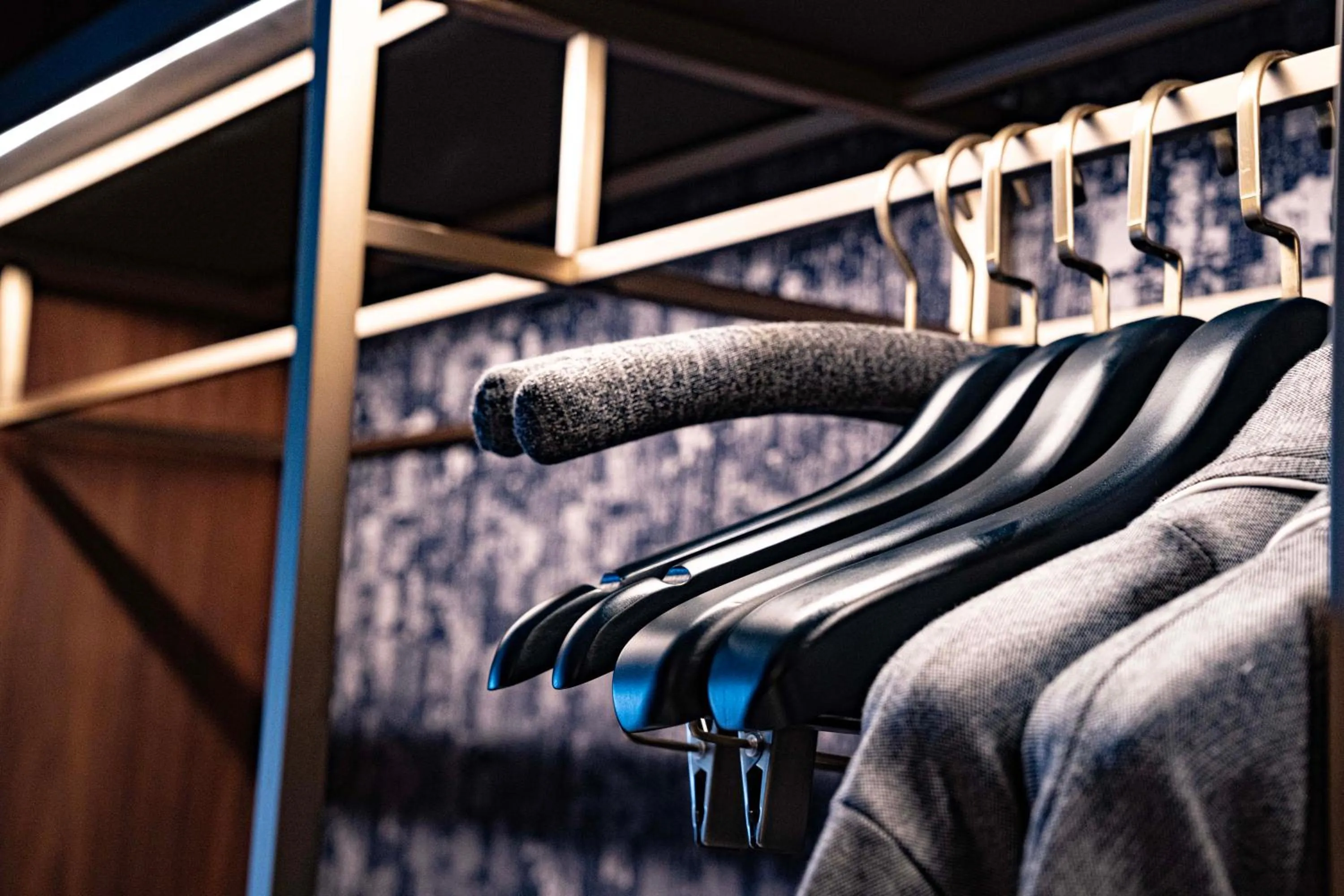 wardrobe in New World Guangzhou Hotel