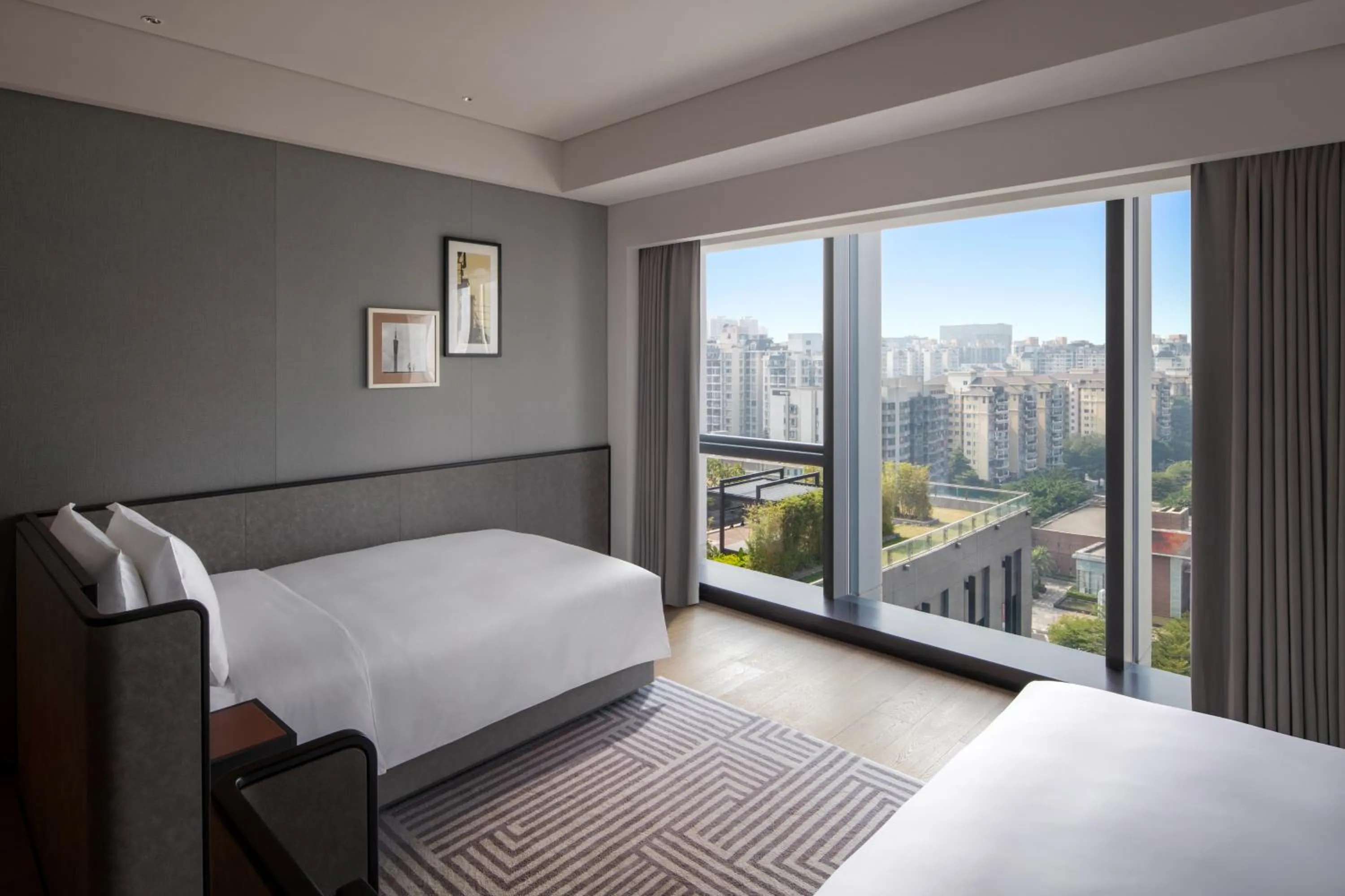 Bedroom, Bed in New World Guangzhou Hotel