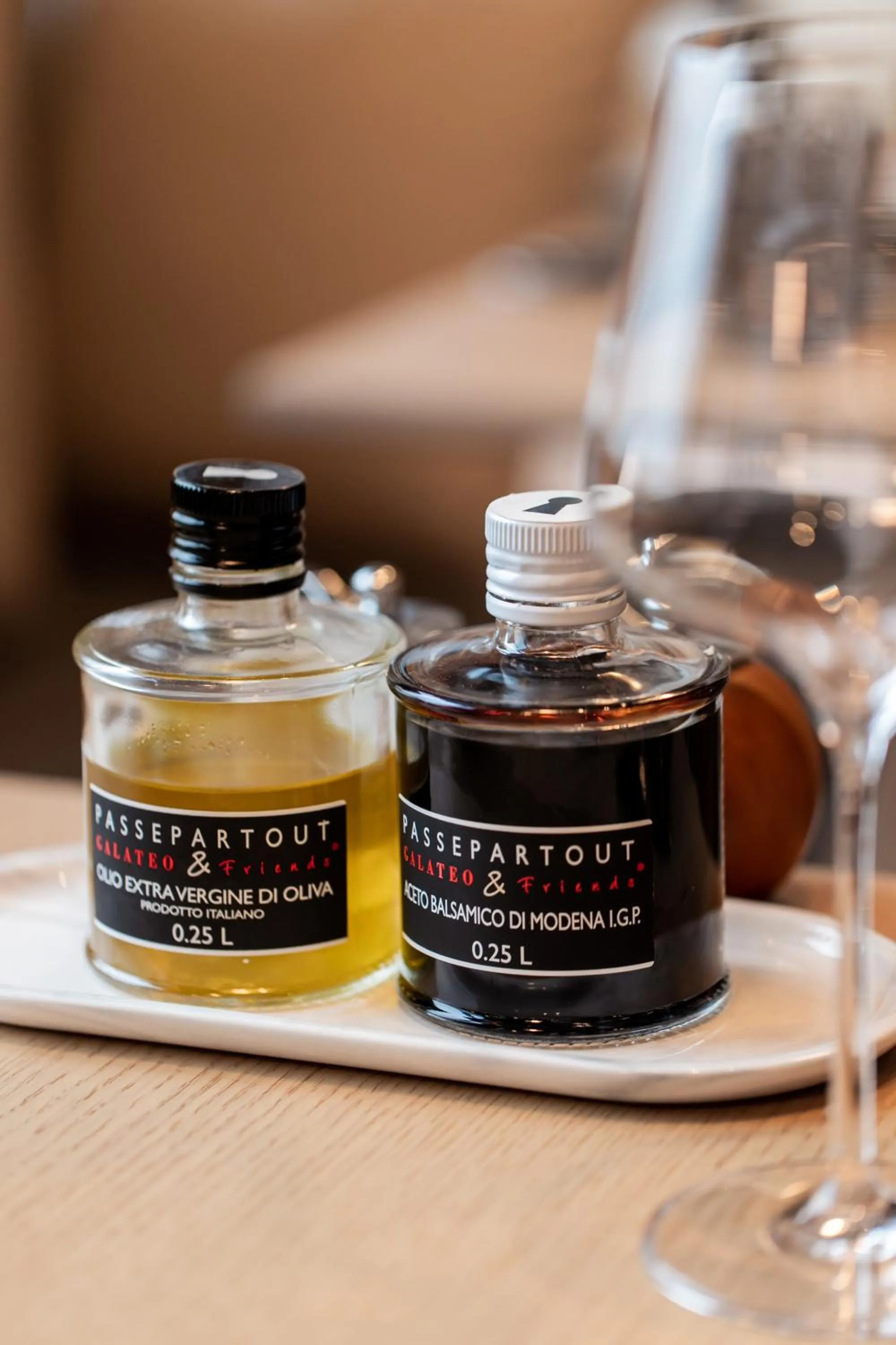 Restaurant/places to eat in New World Guangzhou Hotel