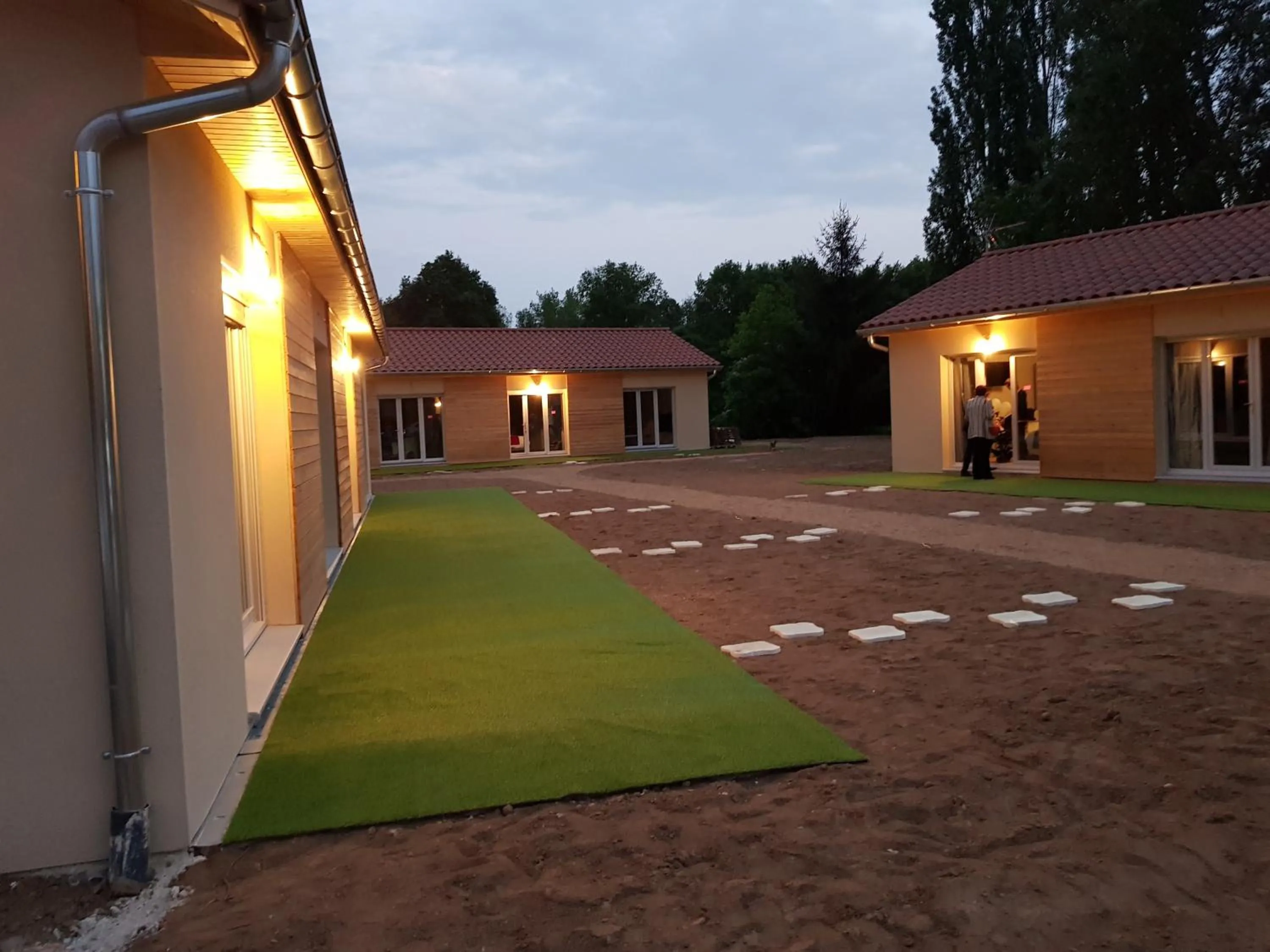 Property building in Hôtel Domaine des Pierres Dorées