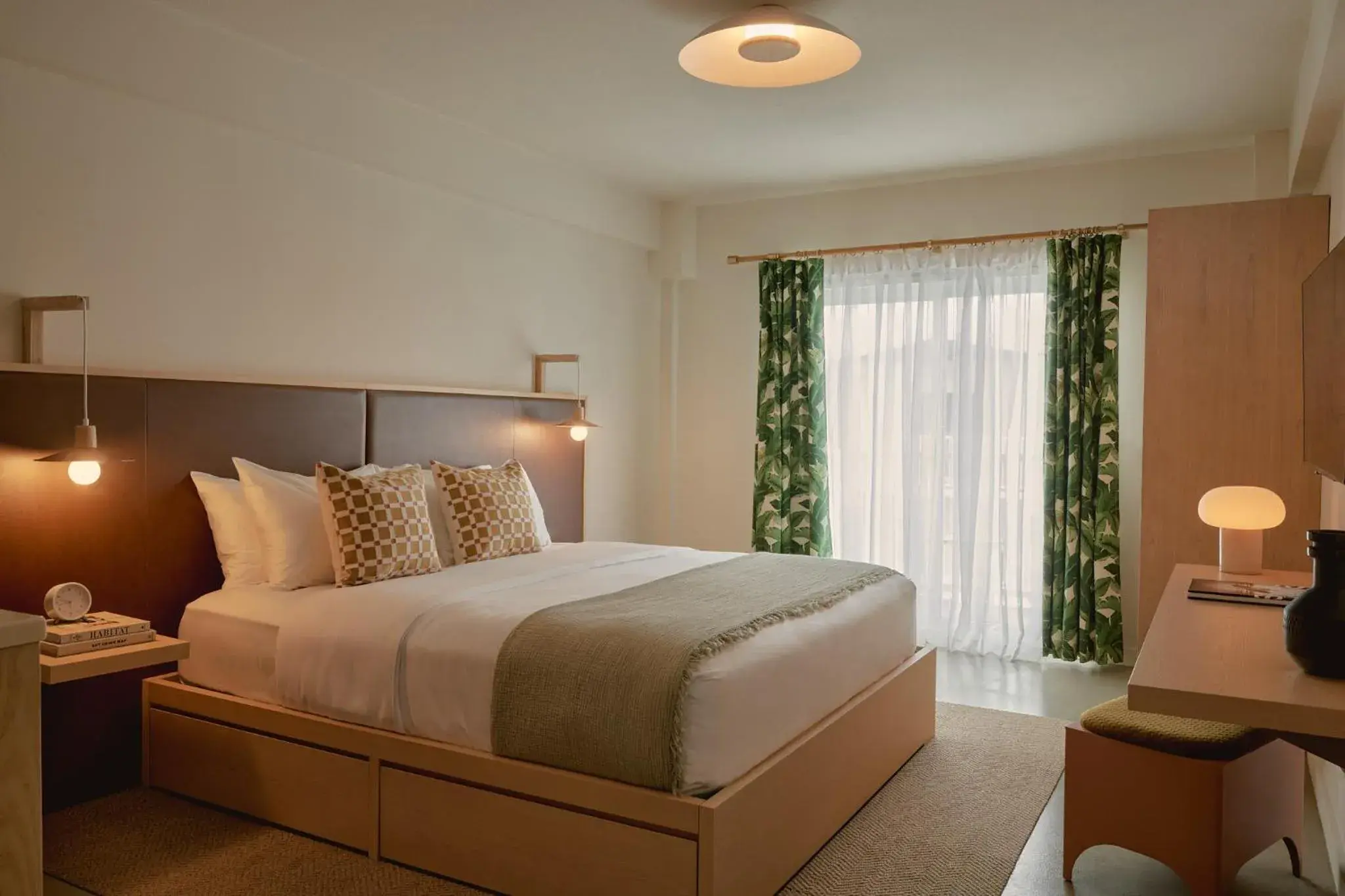 Bed in Hotel Lucine Bed in Hotel Lucine