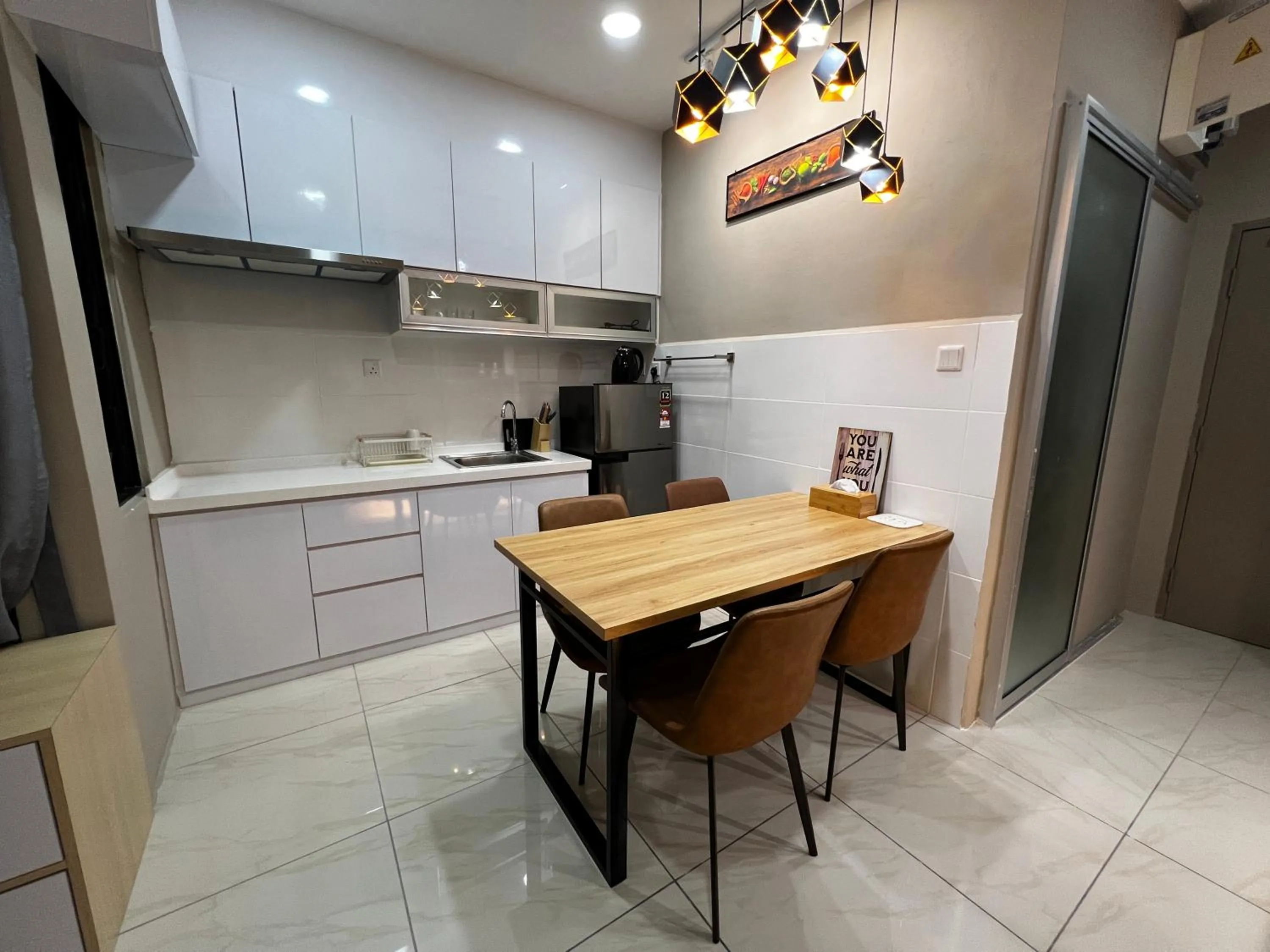 Kitchen or kitchenette in ITCC Manhattan Suites by Infinity