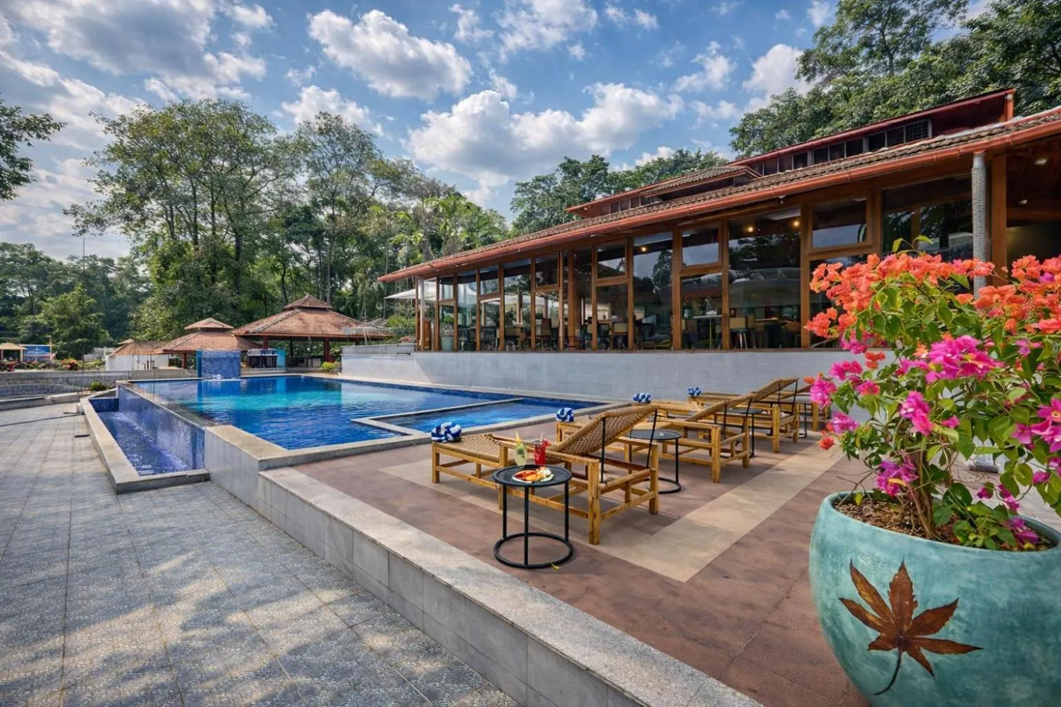 Swimming pool in Regenta Resort Sakleshpur