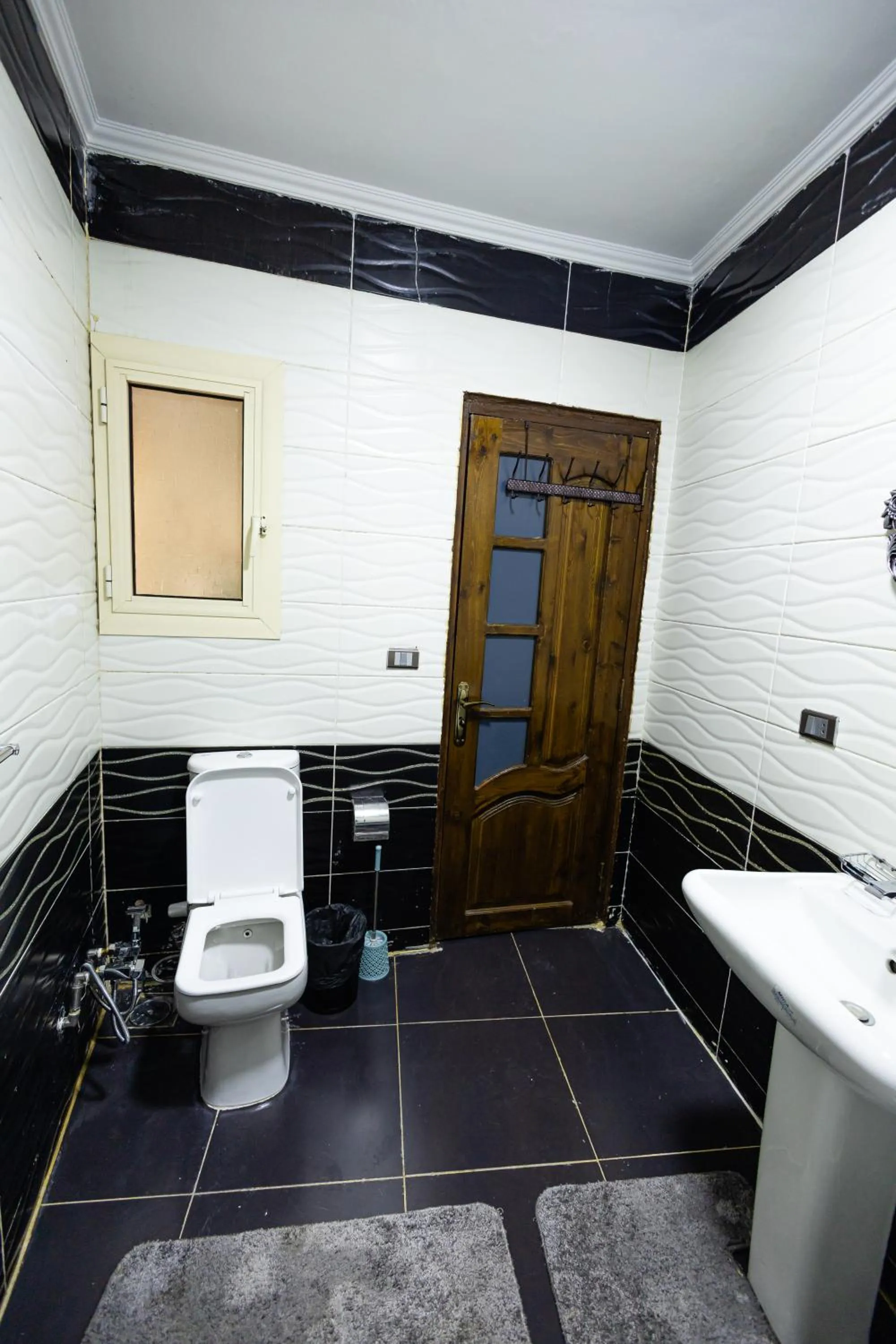 Bathroom in Chez l'ami hotel