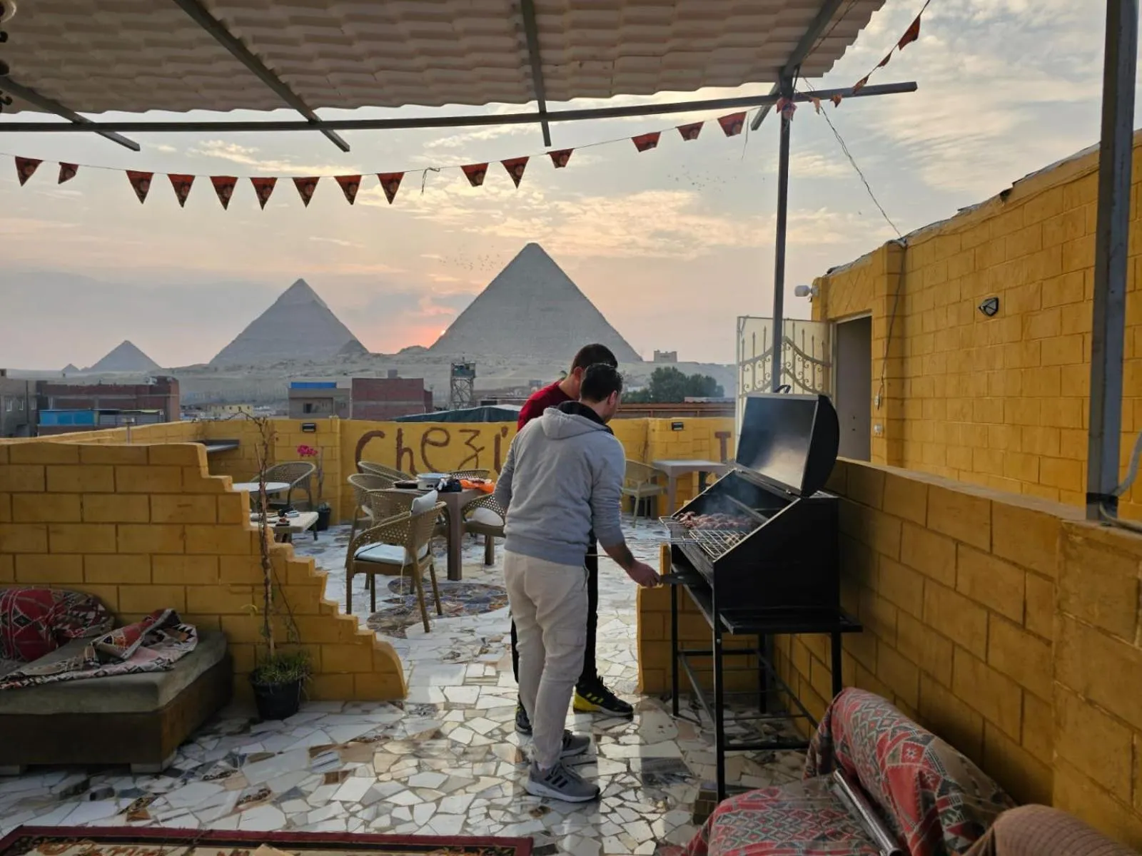BBQ facilities in Chez l'ami hotel
