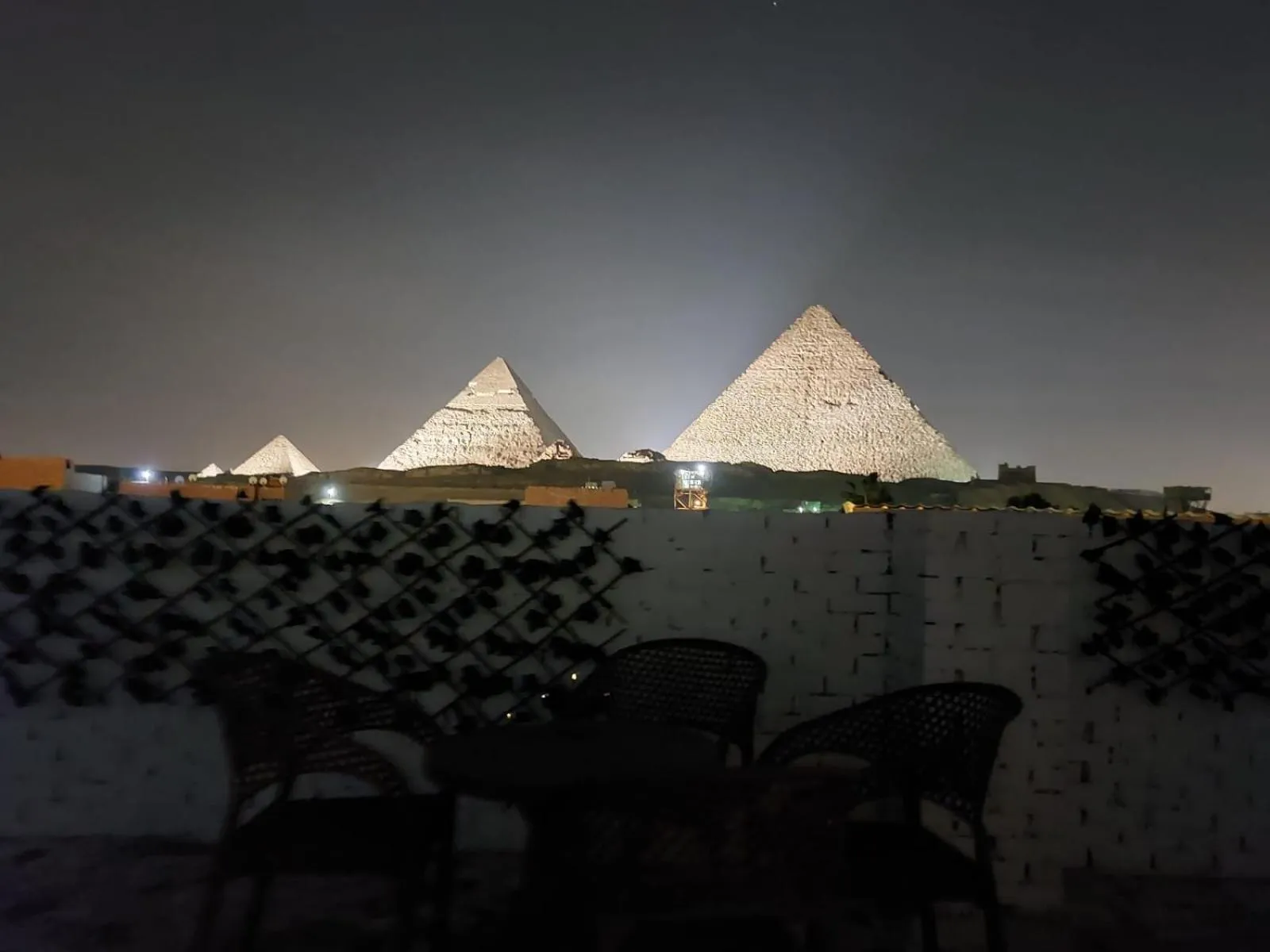 Night in Chez l'ami hotel