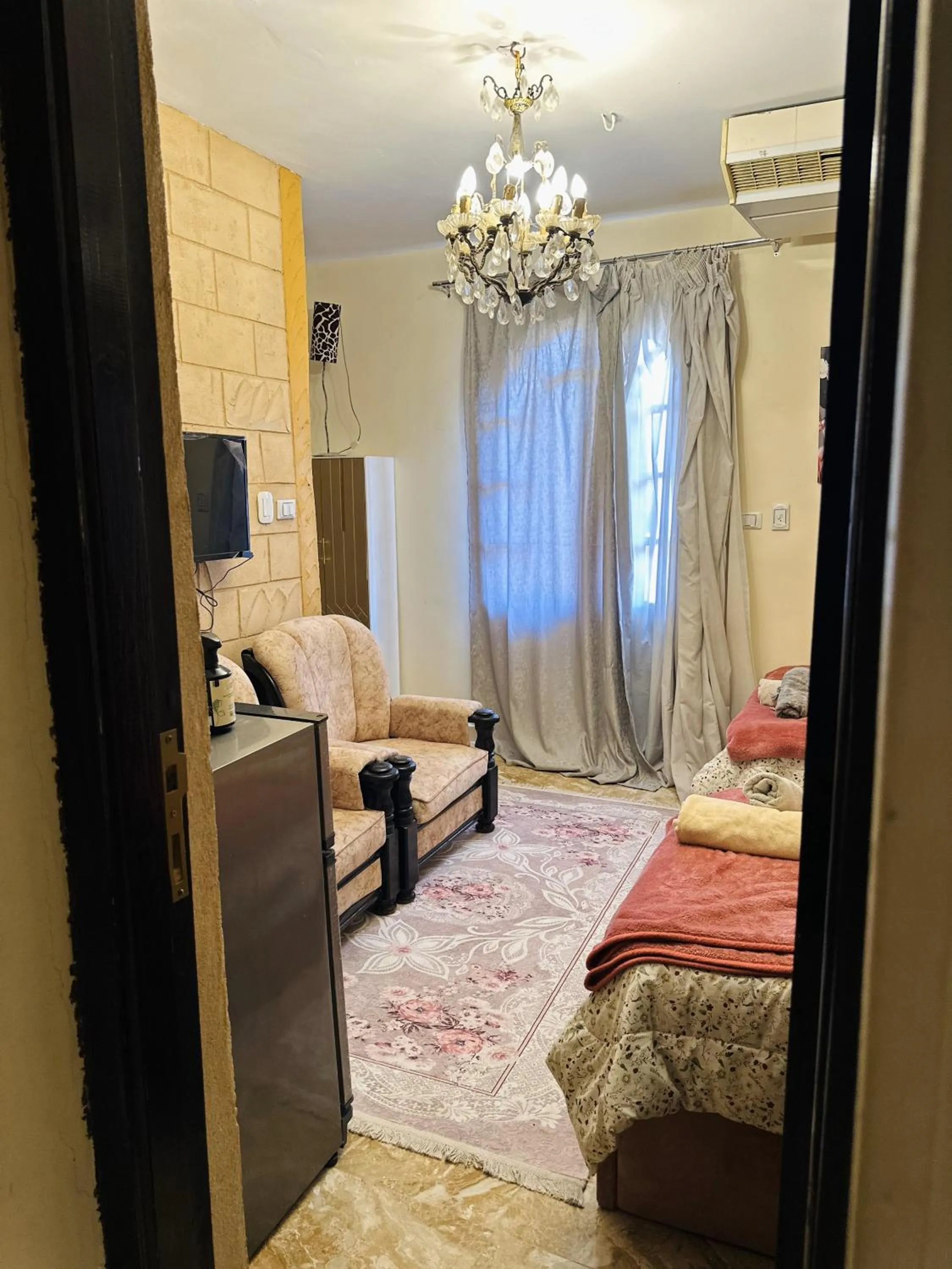 Bedroom, Bed in Chez l'ami hotel