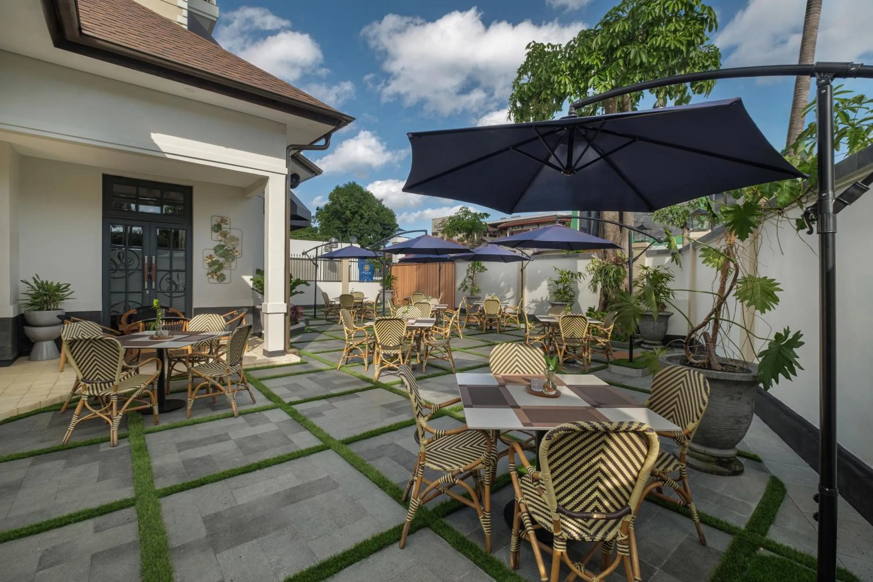 Restaurant/places to eat in The Margaux Hotel Yogyakarta