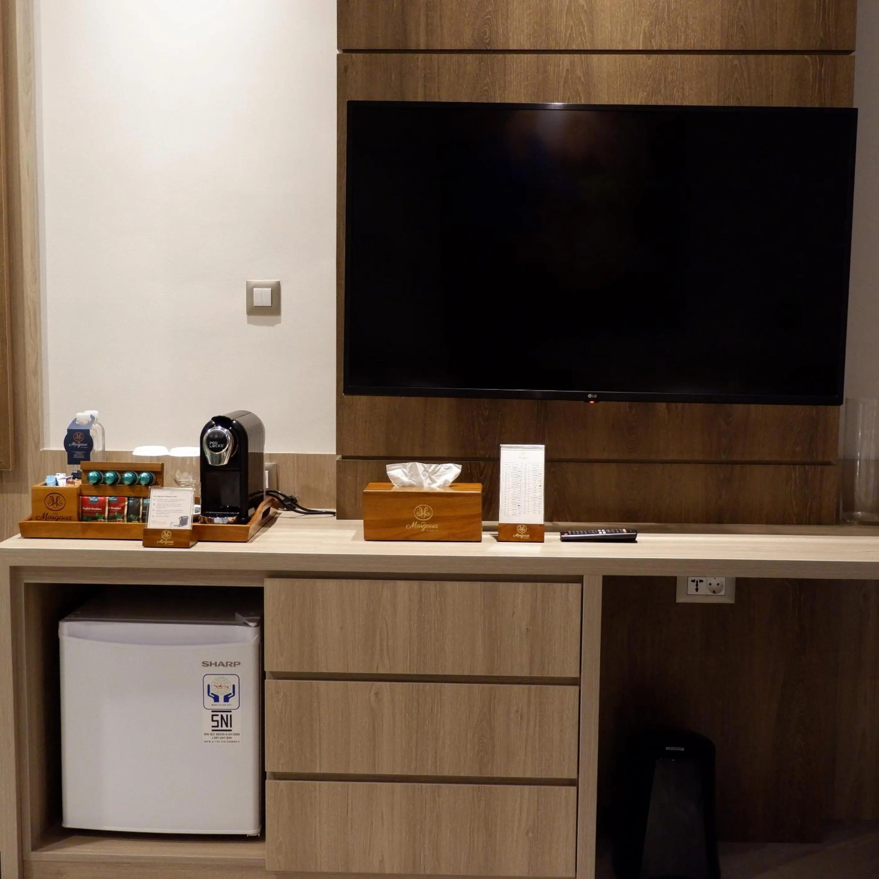 TV and multimedia in The Margaux Hotel Yogyakarta