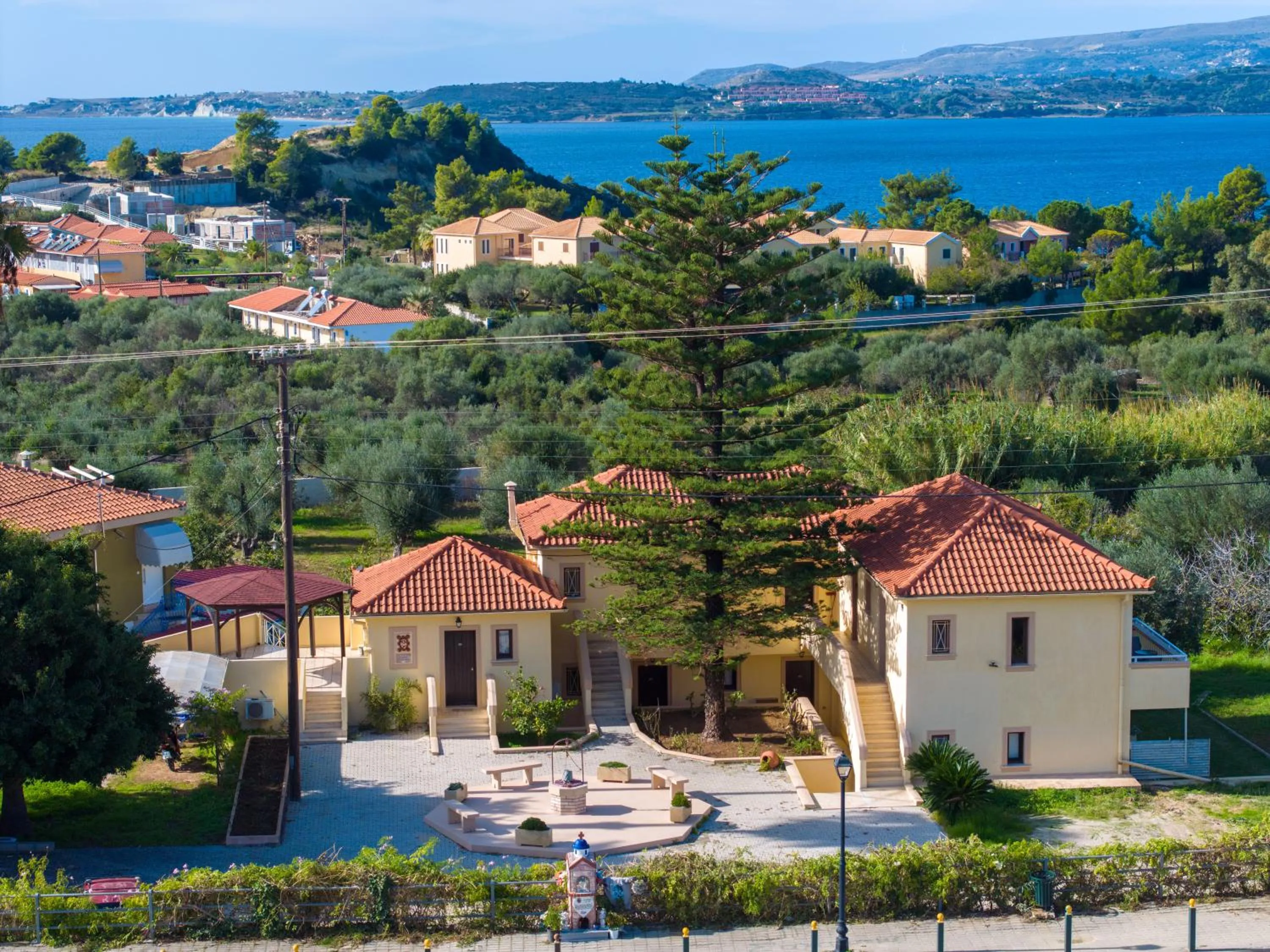 Property building in Minas Studios