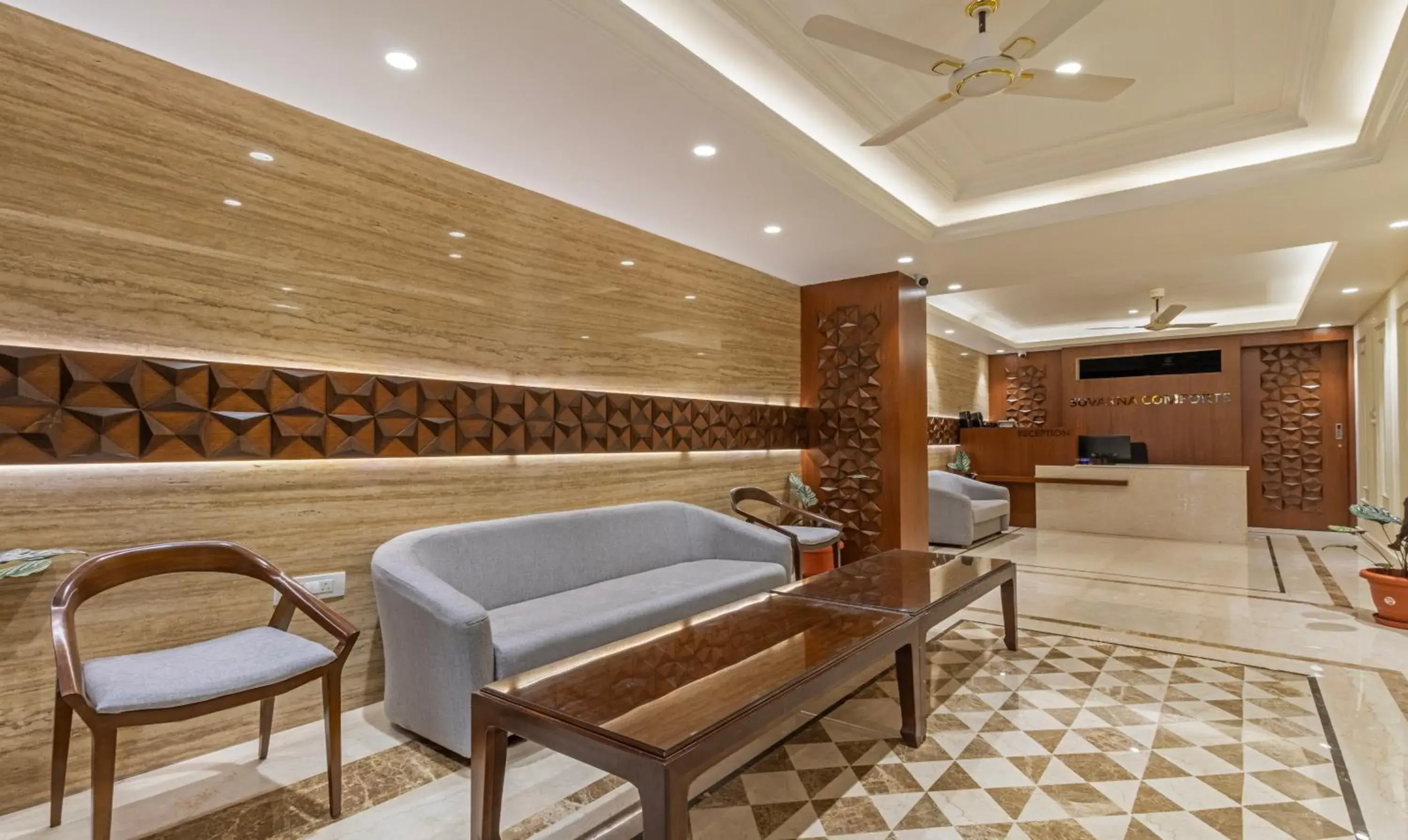 Lobby or reception in Treebo Suvarna Comforts Lobby or reception in Treebo Suvarna Comforts