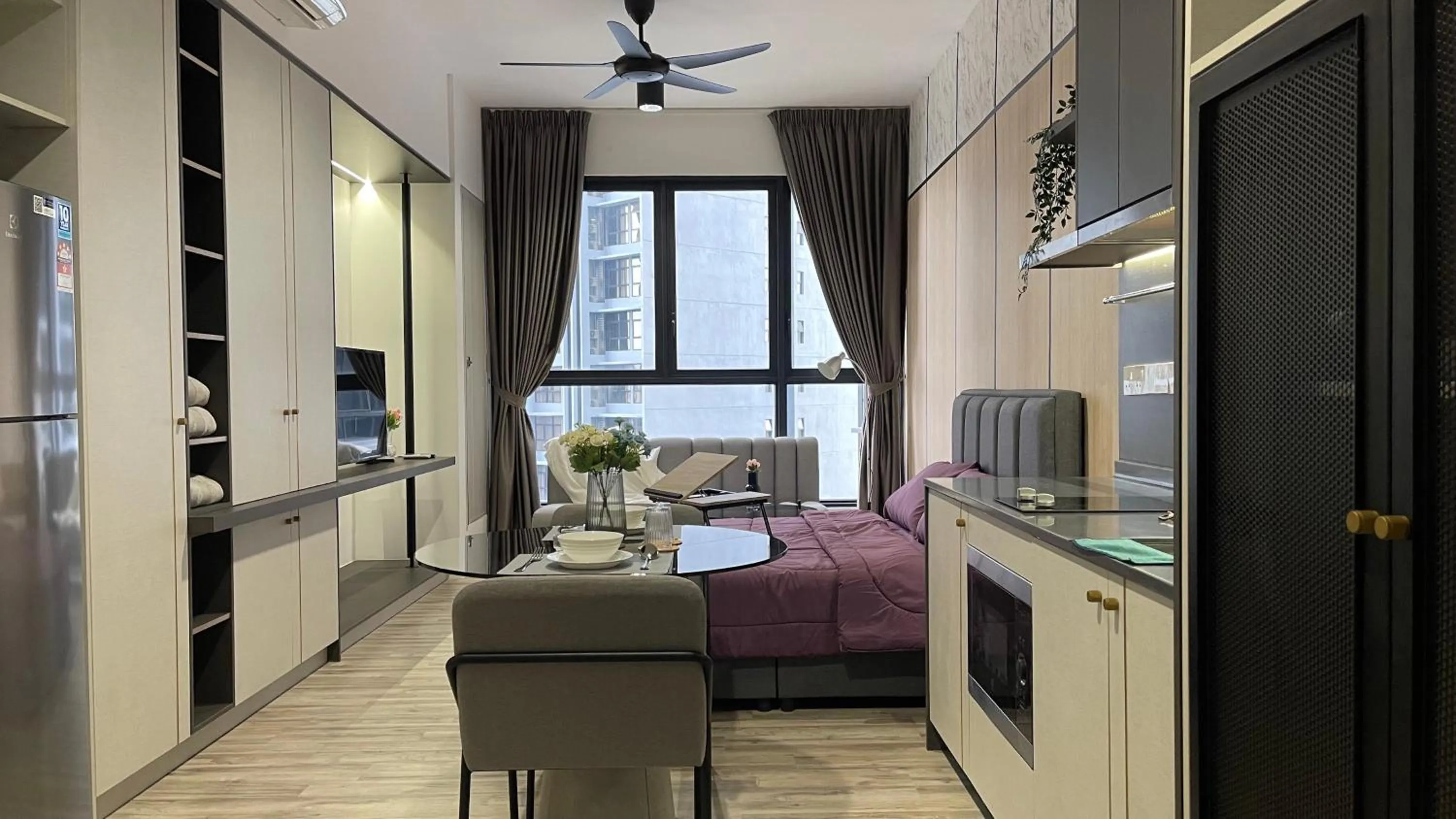 Bed in Millerz Square Kuala Lumpur by Synergy