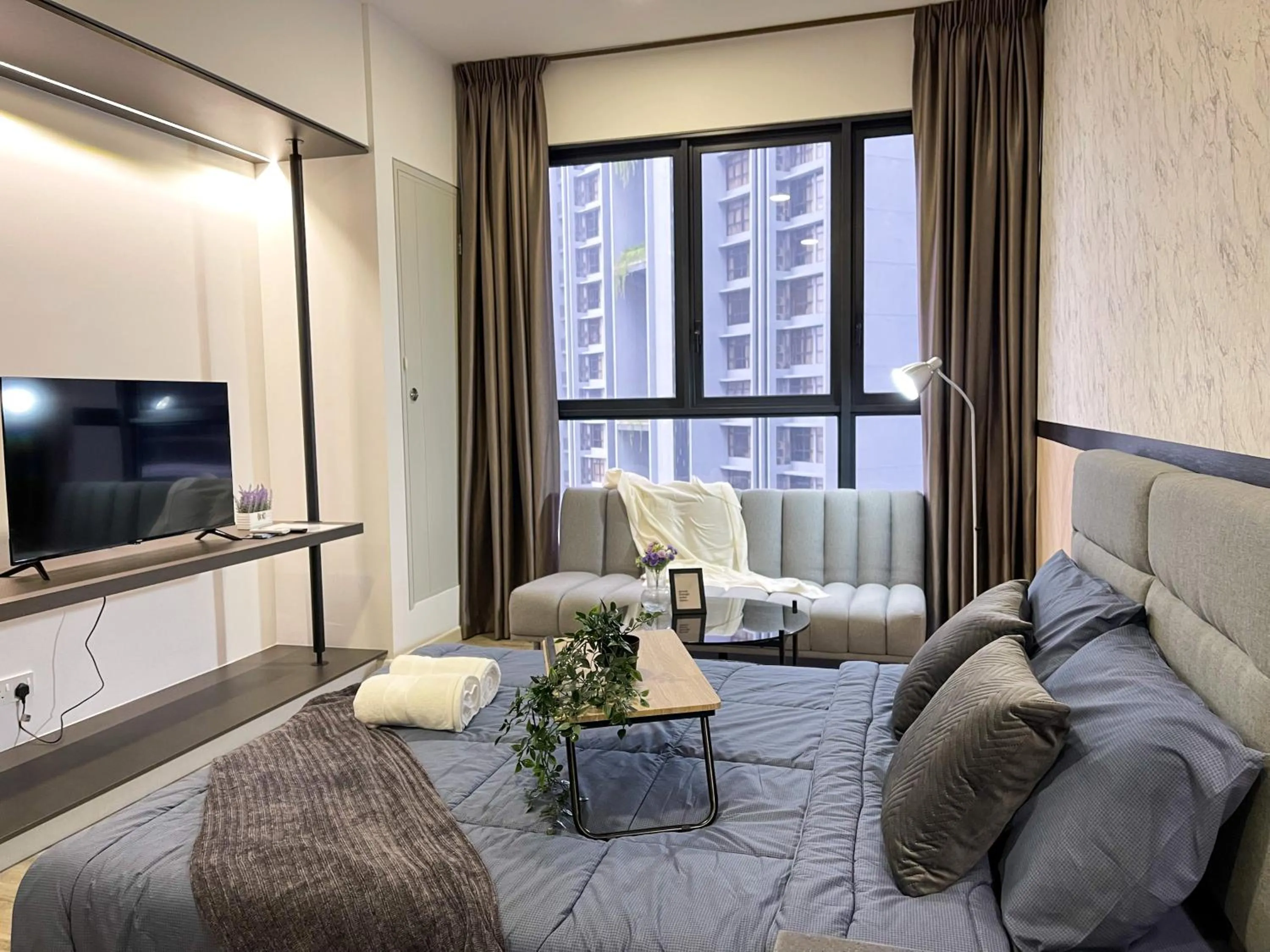 TV and multimedia in Millerz Square Kuala Lumpur by Synergy