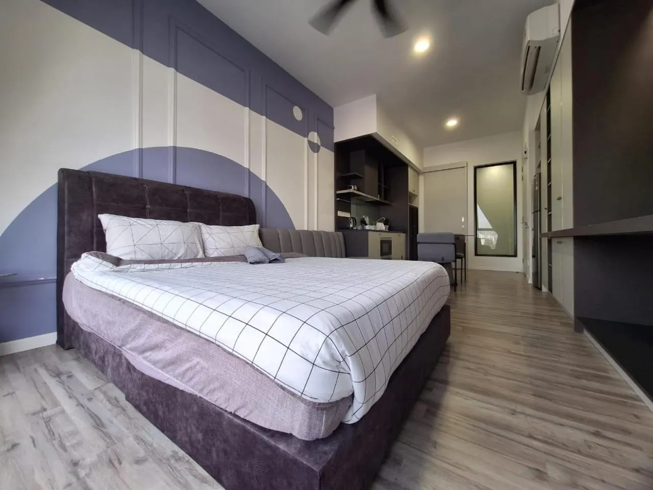 Bed in Millerz Square Kuala Lumpur by Synergy