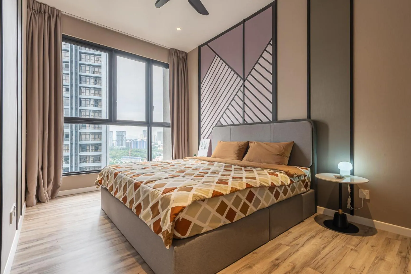 Bed in Millerz Square Kuala Lumpur by Synergy