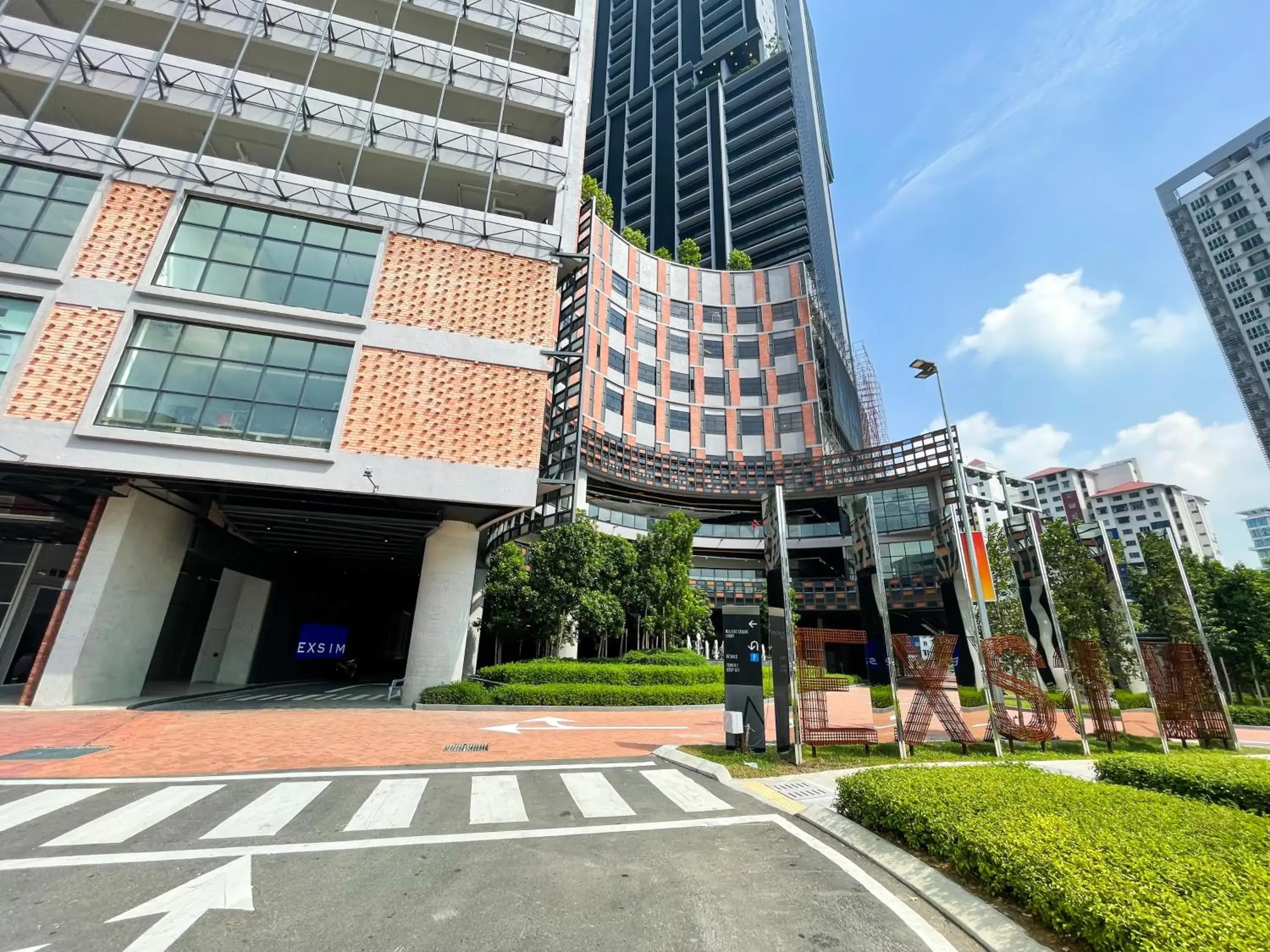 Property building in Millerz Square Kuala Lumpur by Synergy Property building in Millerz Square Kuala Lumpur by Synergy