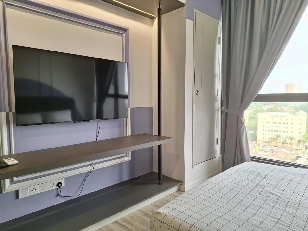 Bed in Millerz Square Kuala Lumpur by Synergy