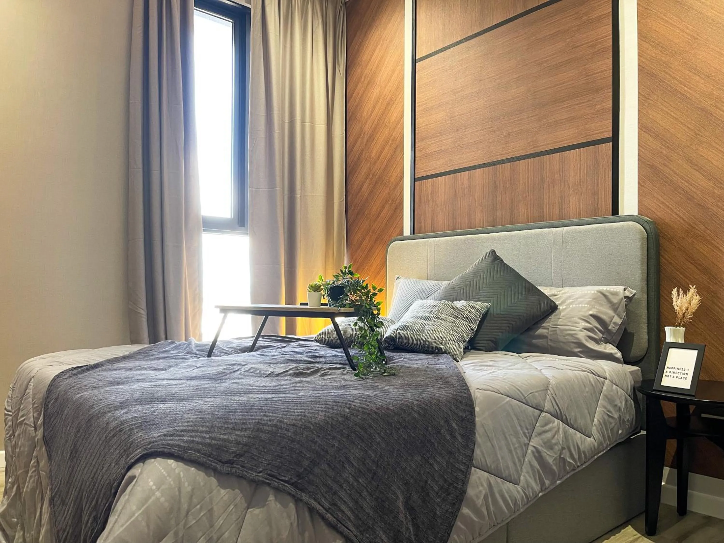 Bed in Millerz Square Kuala Lumpur by Synergy