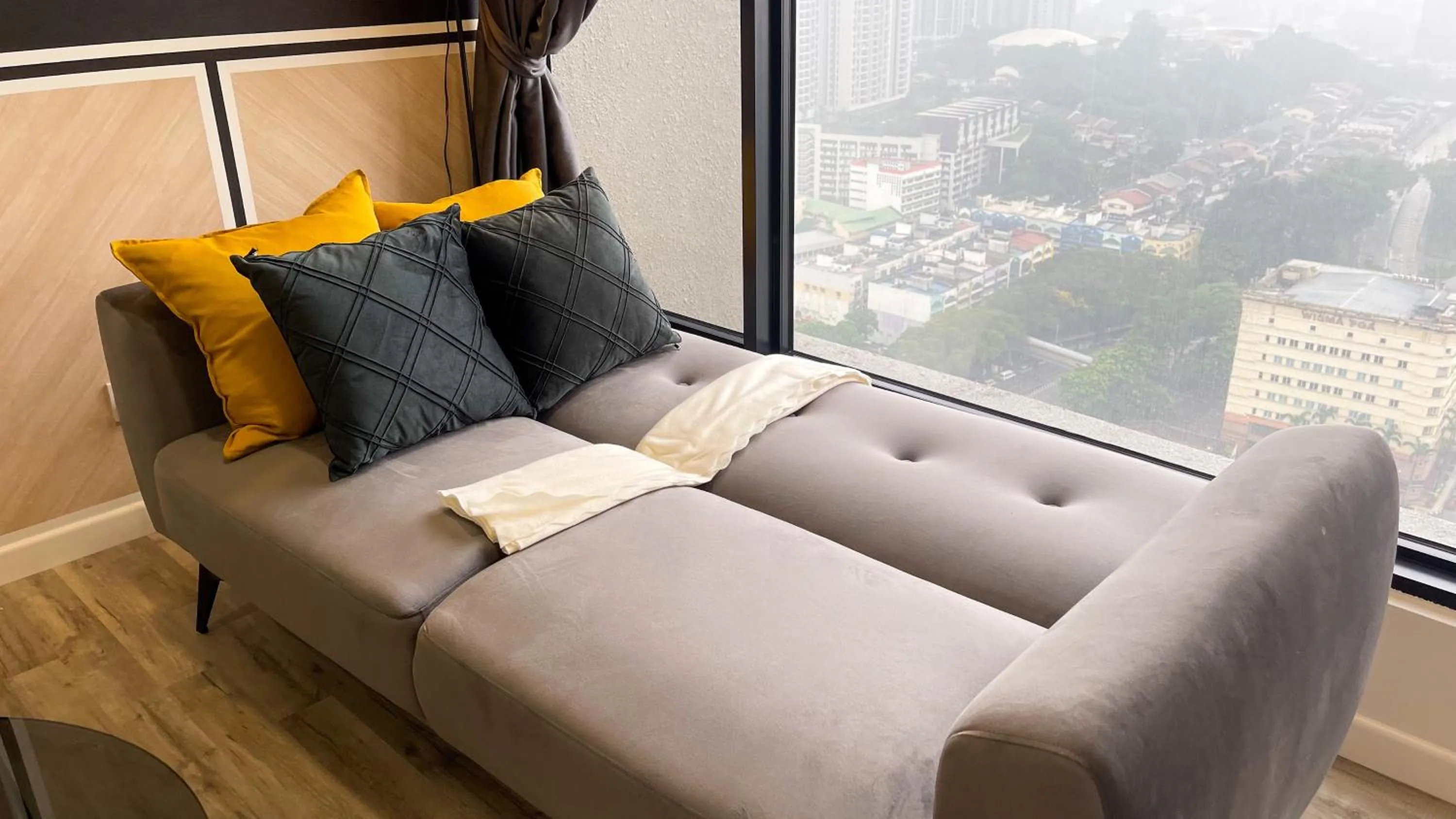 Bed in Millerz Square Kuala Lumpur by Synergy