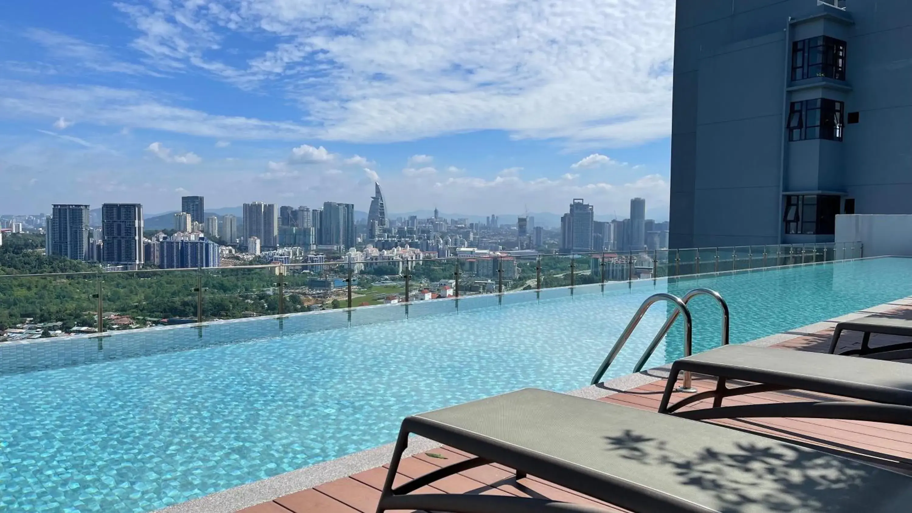 Swimming pool in Millerz Square Kuala Lumpur by Synergy Swimming pool in Millerz Square Kuala Lumpur by Synergy