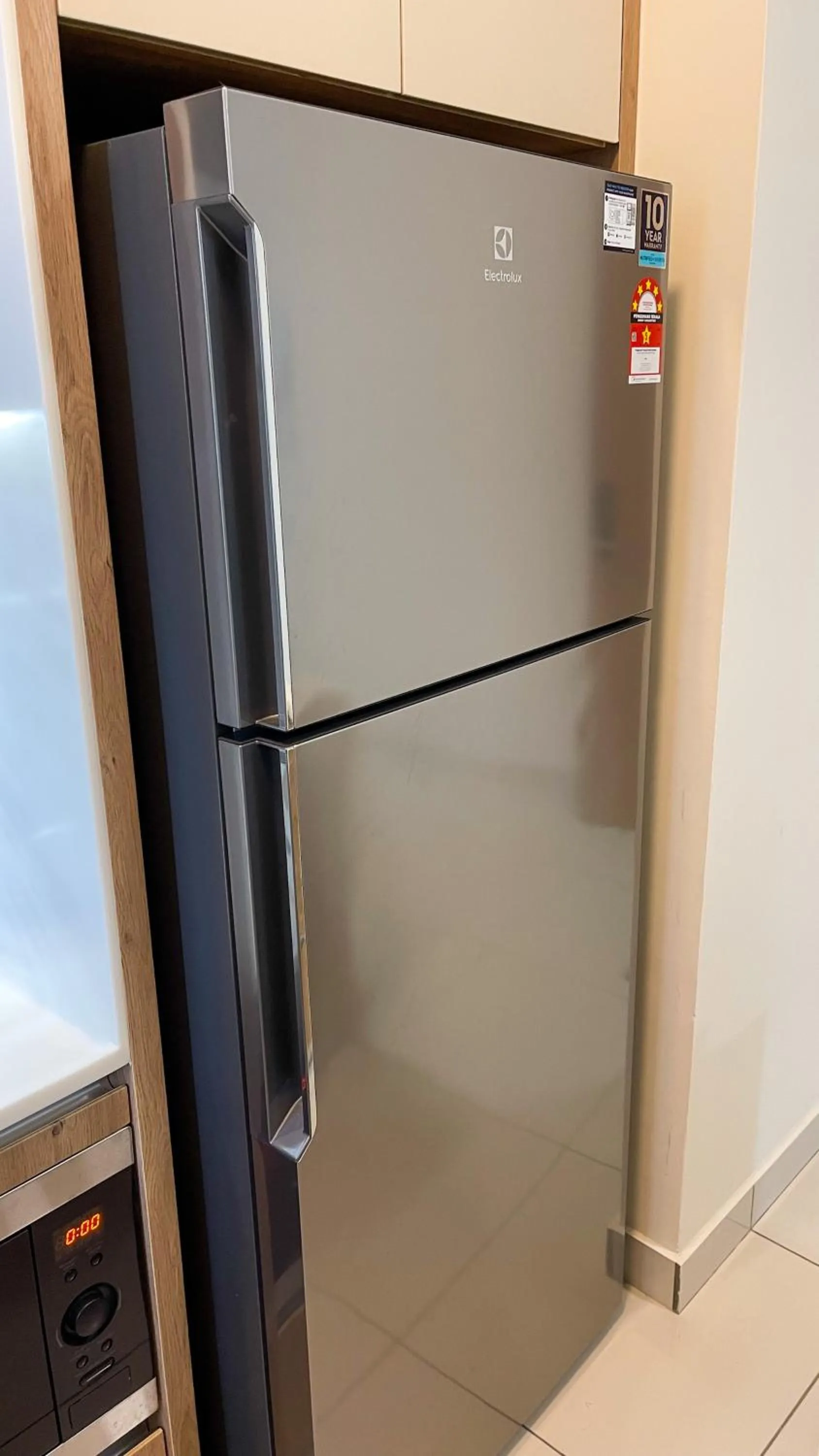 Kitchen or kitchenette in Millerz Square Kuala Lumpur by Synergy