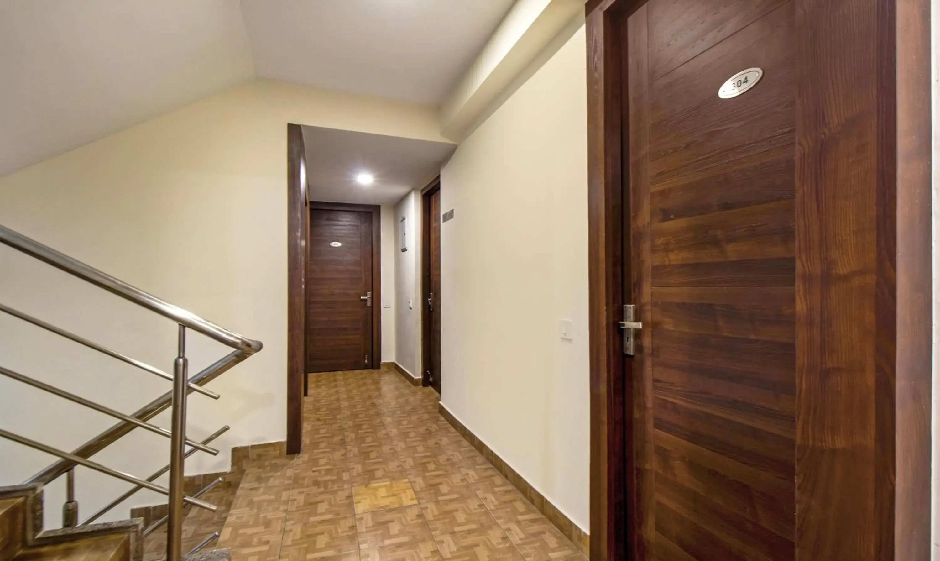 Lobby or reception in Treebo Royal Orbit, Metropoliton Lobby or reception in Treebo Royal Orbit, Metropoliton