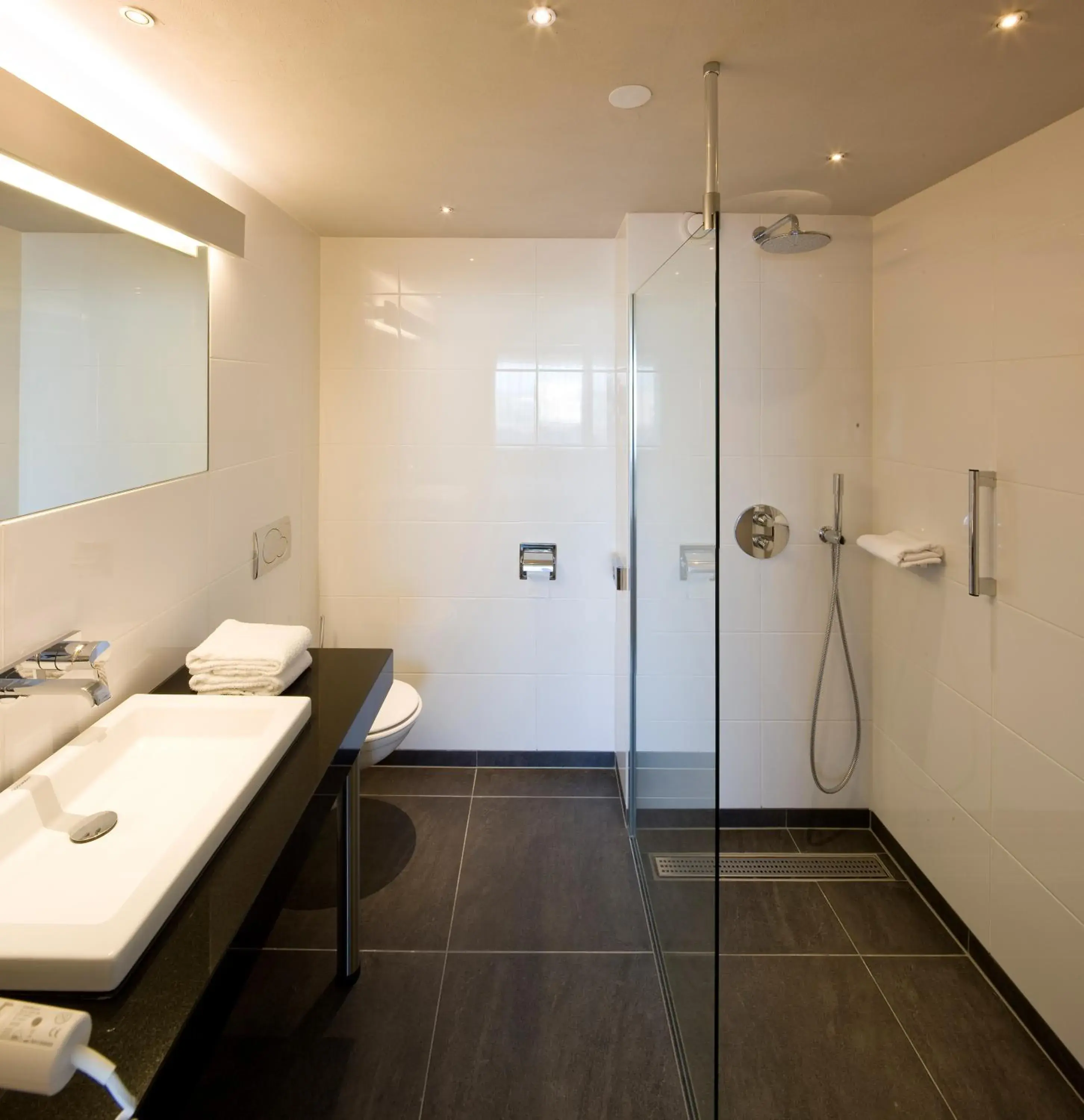 Comfort Double Room in Van der Valk Hotel Stein Urmond Comfort Double Room in Van der Valk Hotel Stein Urmond