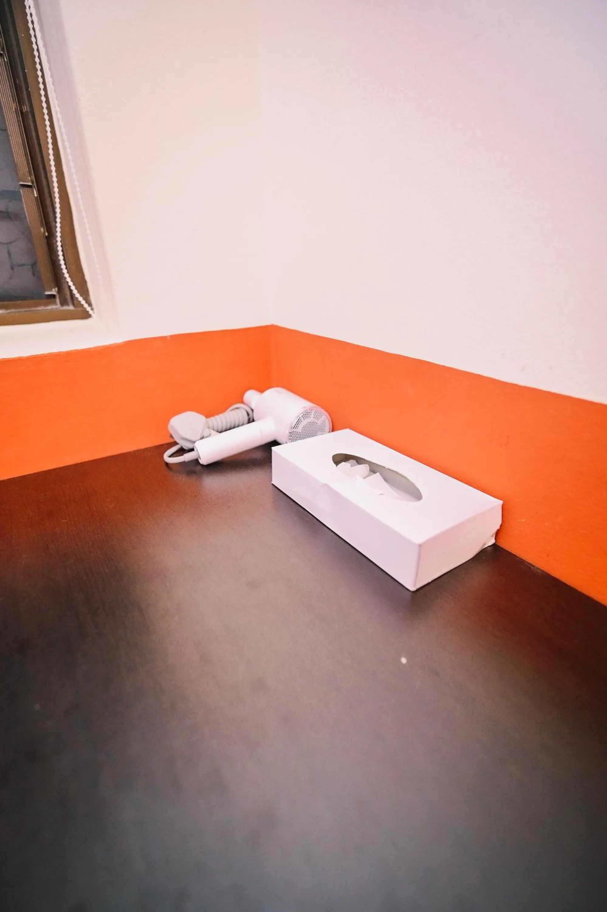 hair dryier in Swing & Pillows - 75 Chulia St, Georgetown Penang