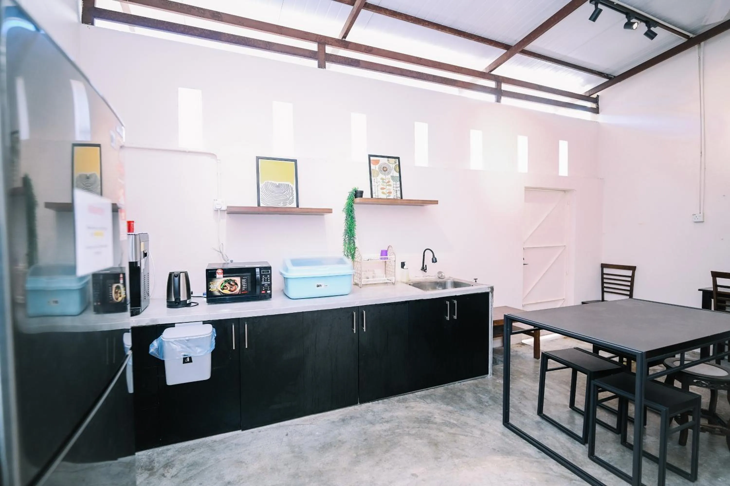 Kitchen or kitchenette in Swing & Pillows - 75 Chulia St, Georgetown Penang