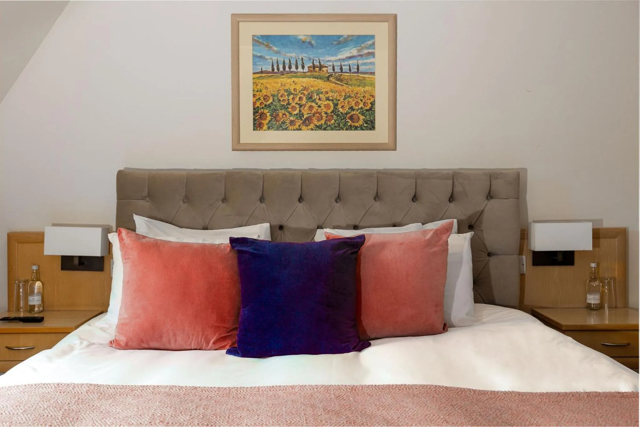 Bed in Egypt Mill Hotel and Restaurant